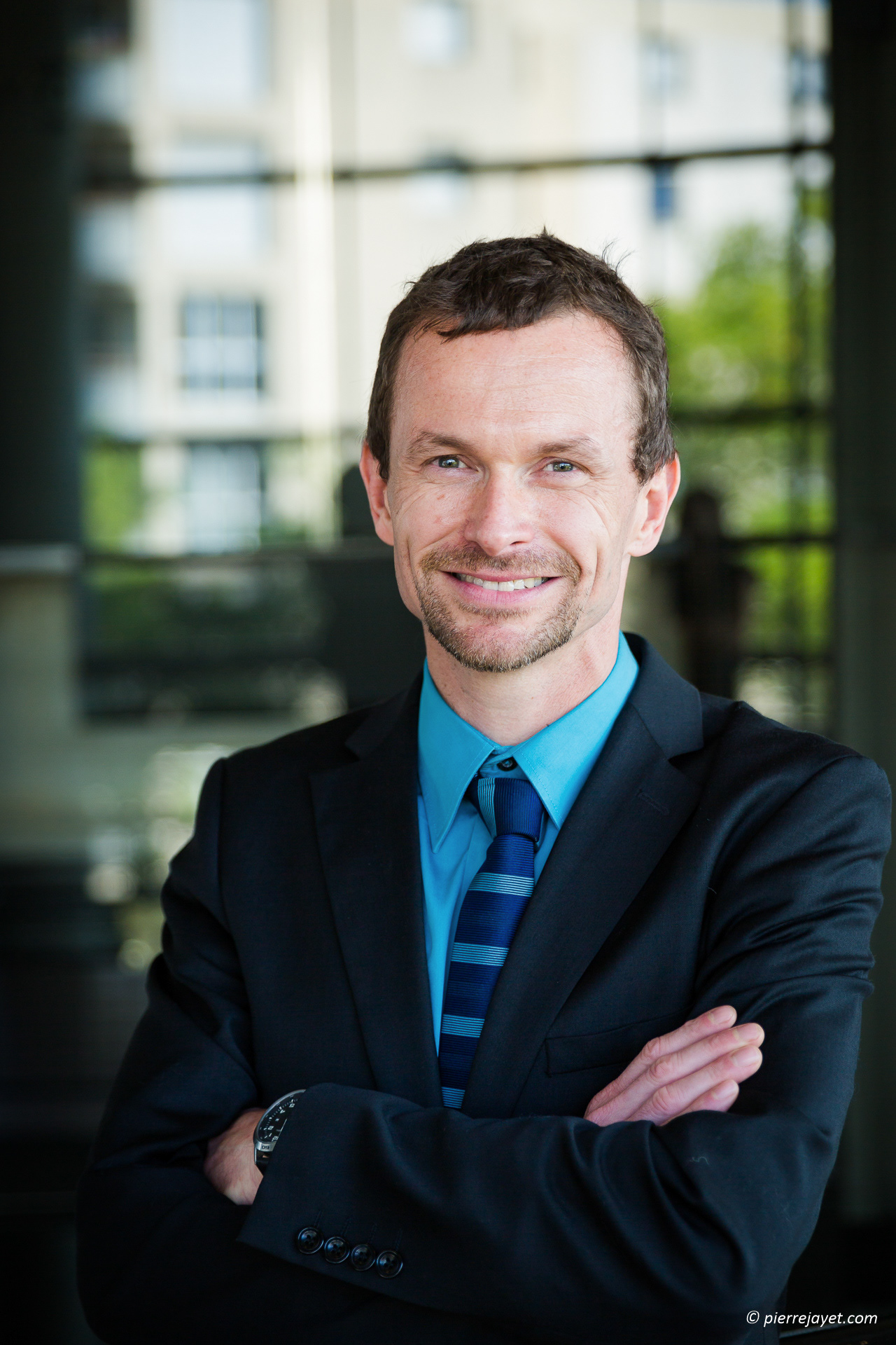 PHOTOGRAPHE DE PORTRAITS PROFESSIONNELS À GRENOBLE