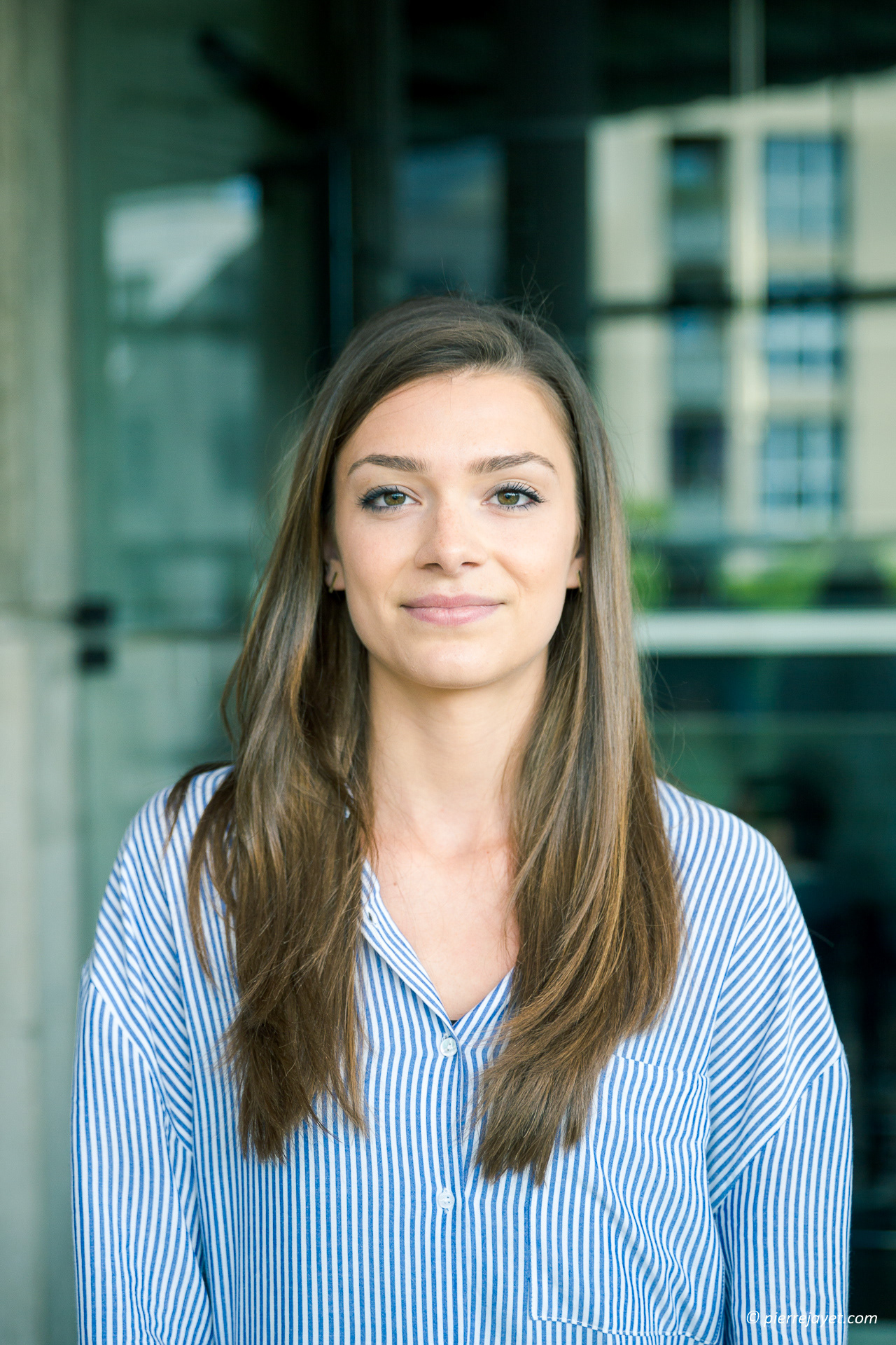 PHOTOGRAPHE DE PORTRAITS PROFESSIONNELS À GRENOBLE