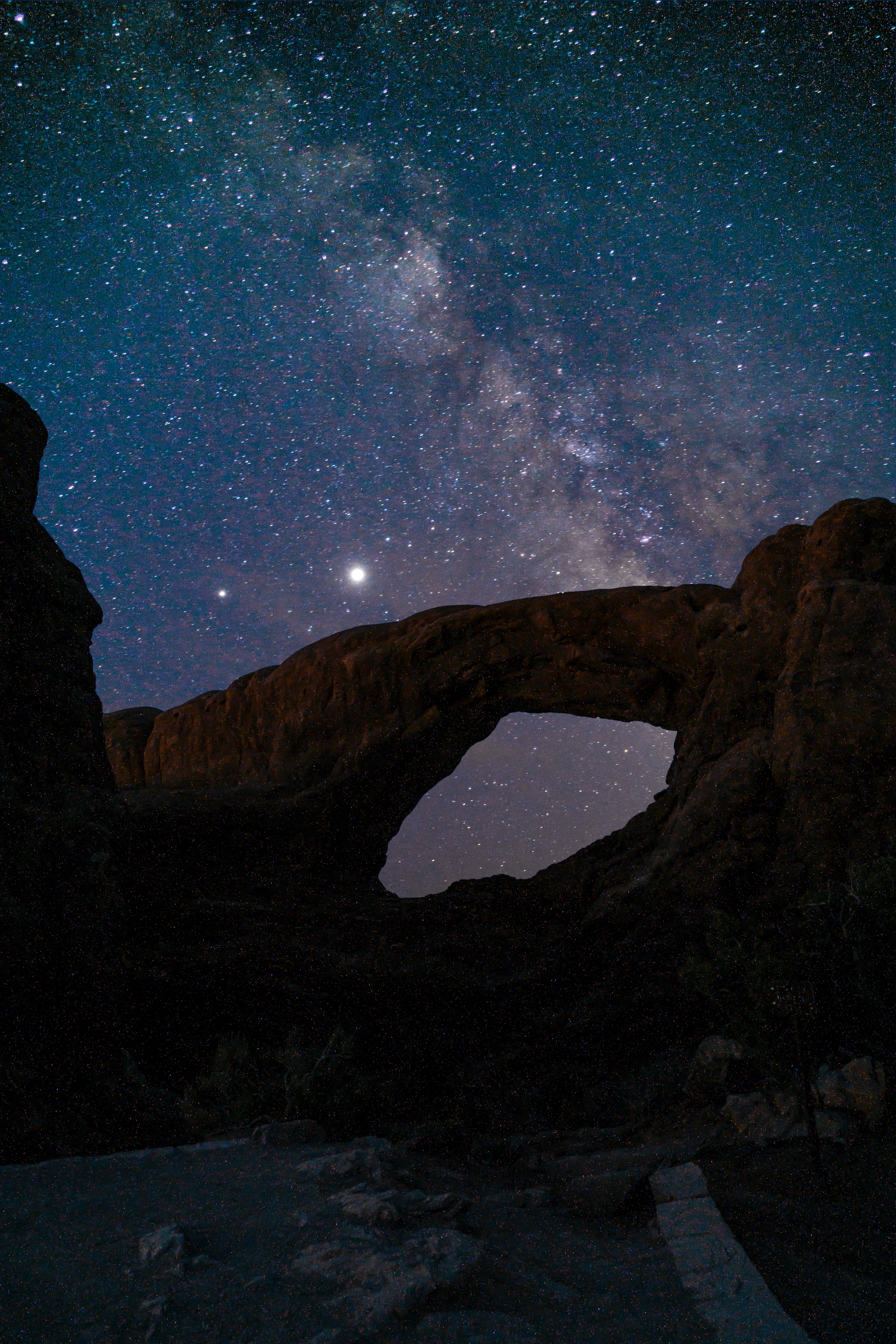 Milky Way over Arches National Park