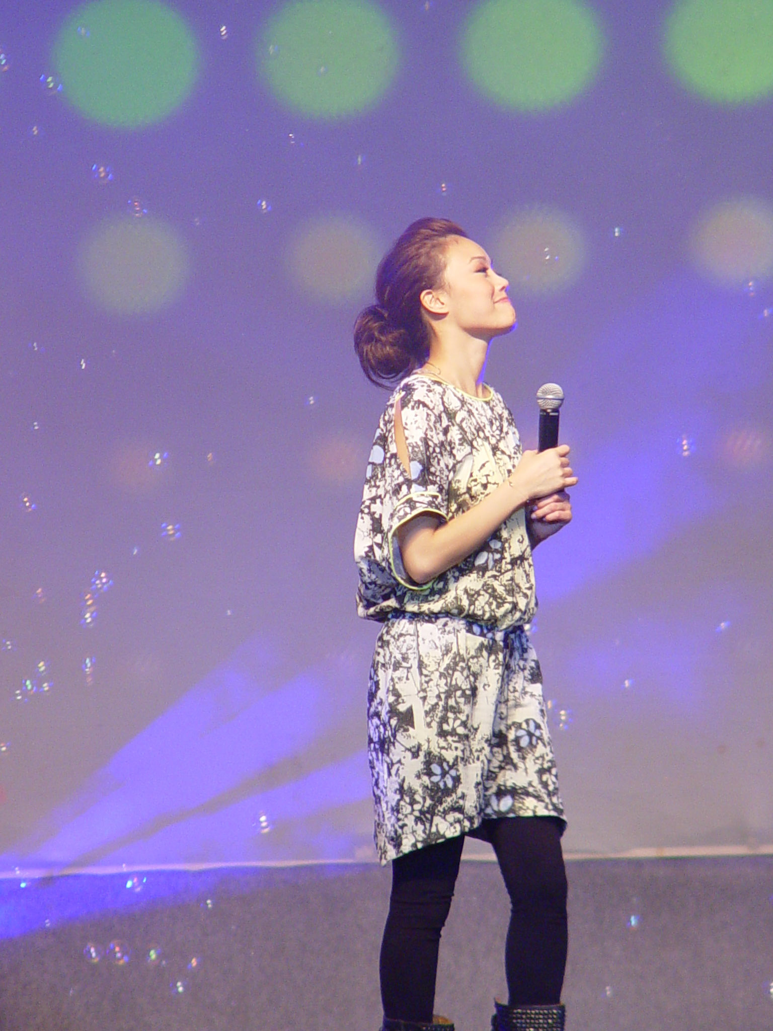 Joey Yung Mini Music Live