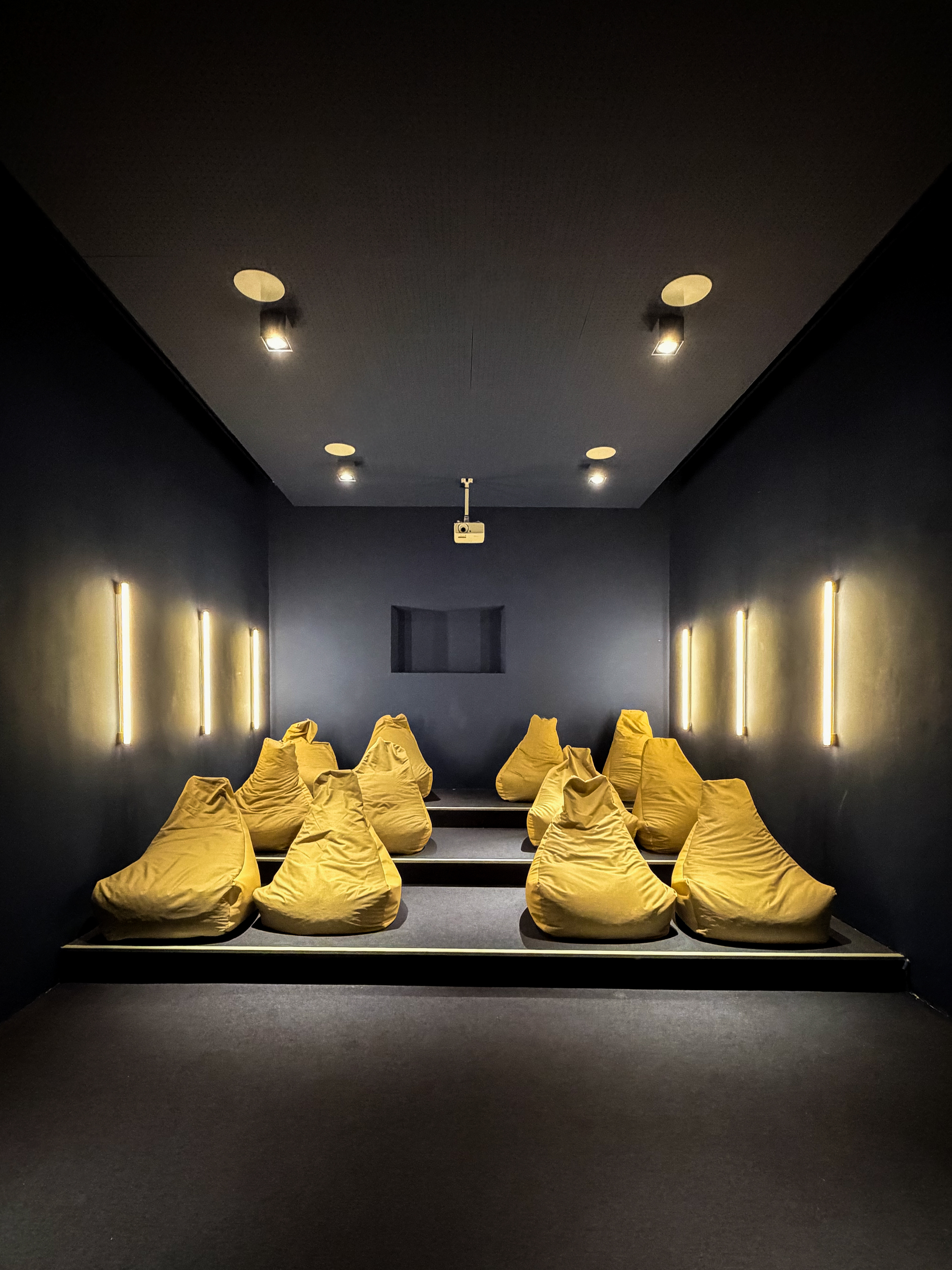 Boutique office design Madrid Roman Brands House