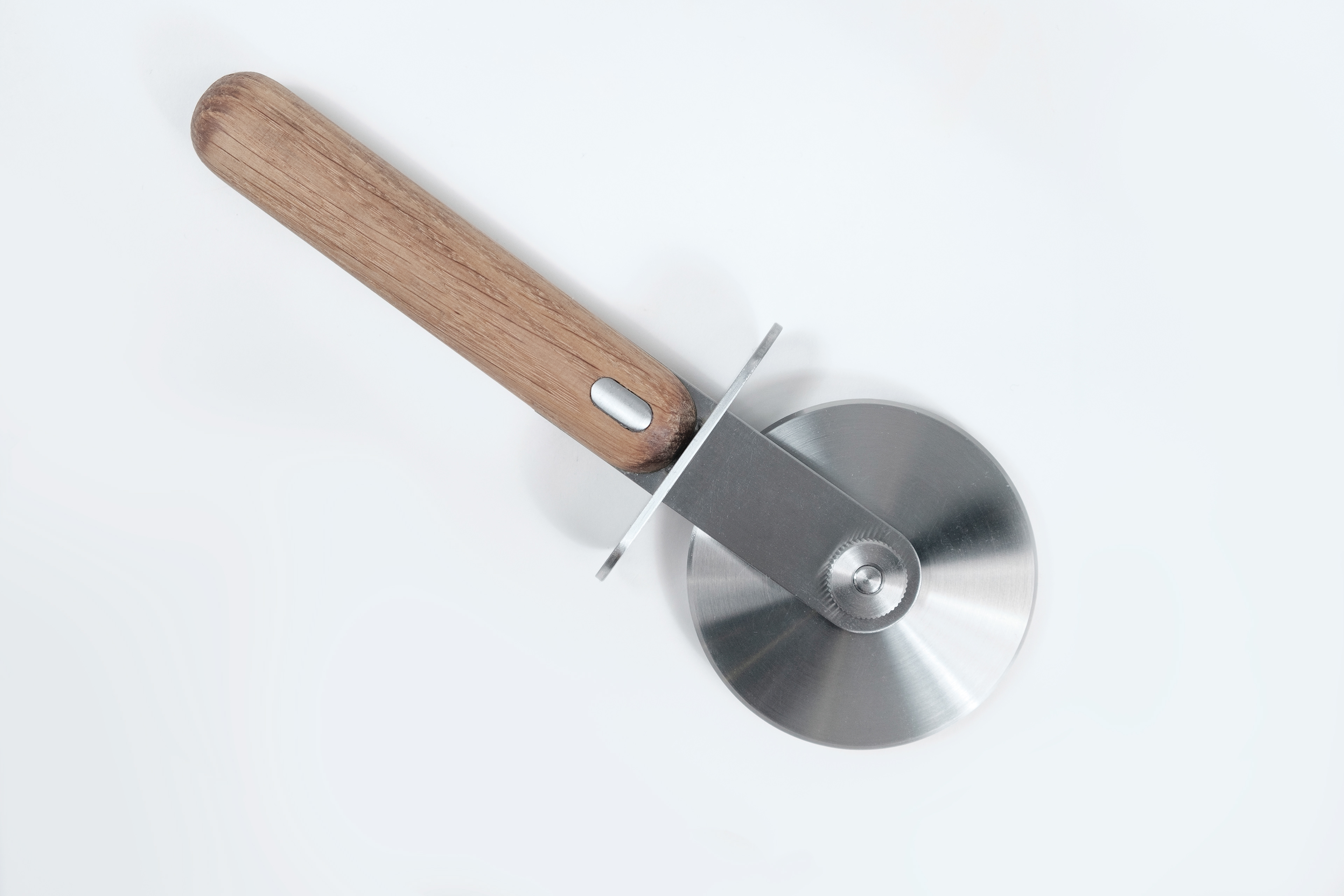 Studio KALLE Pizza Cutter