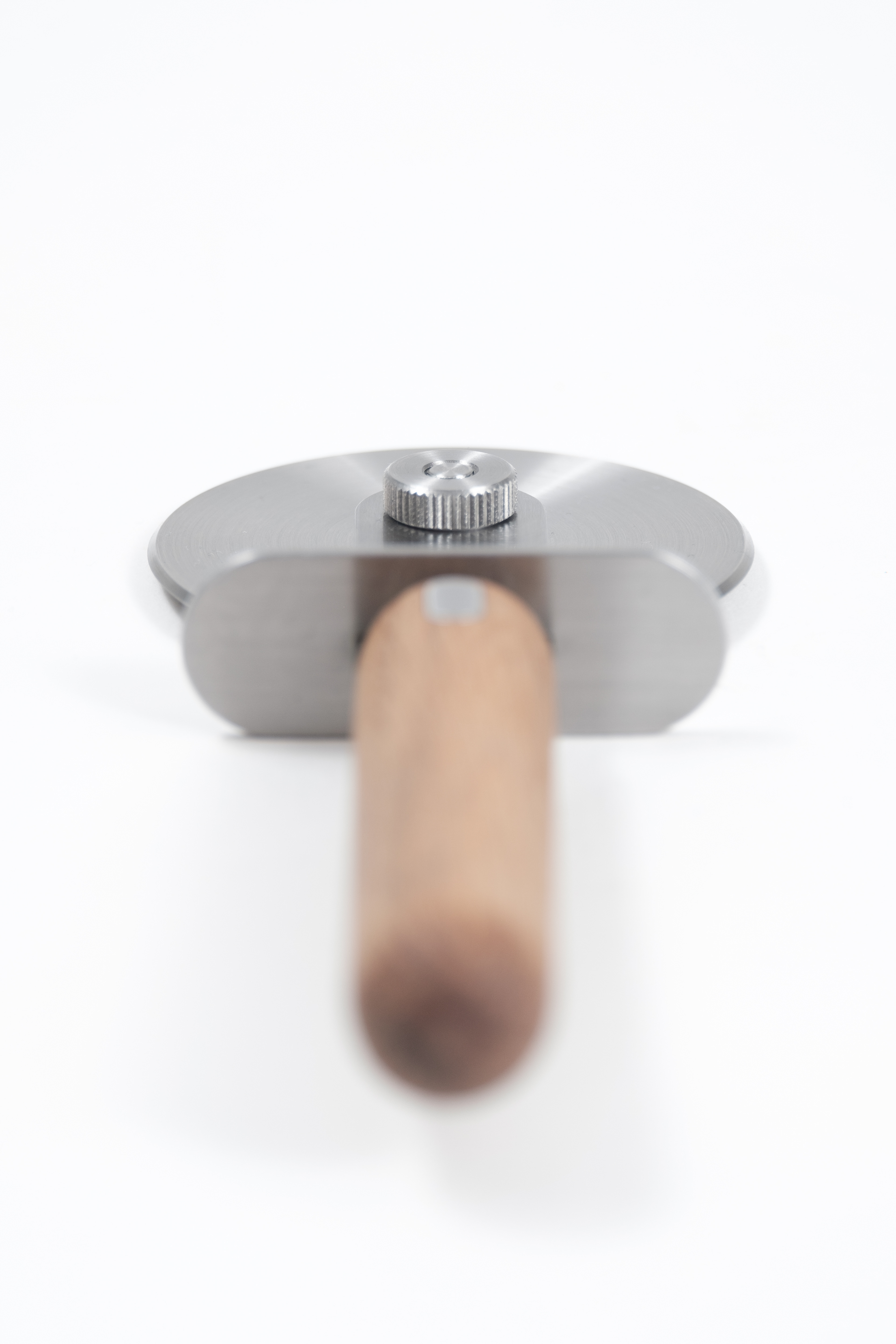 Studio KALLE Pizza Cutter Detail 01