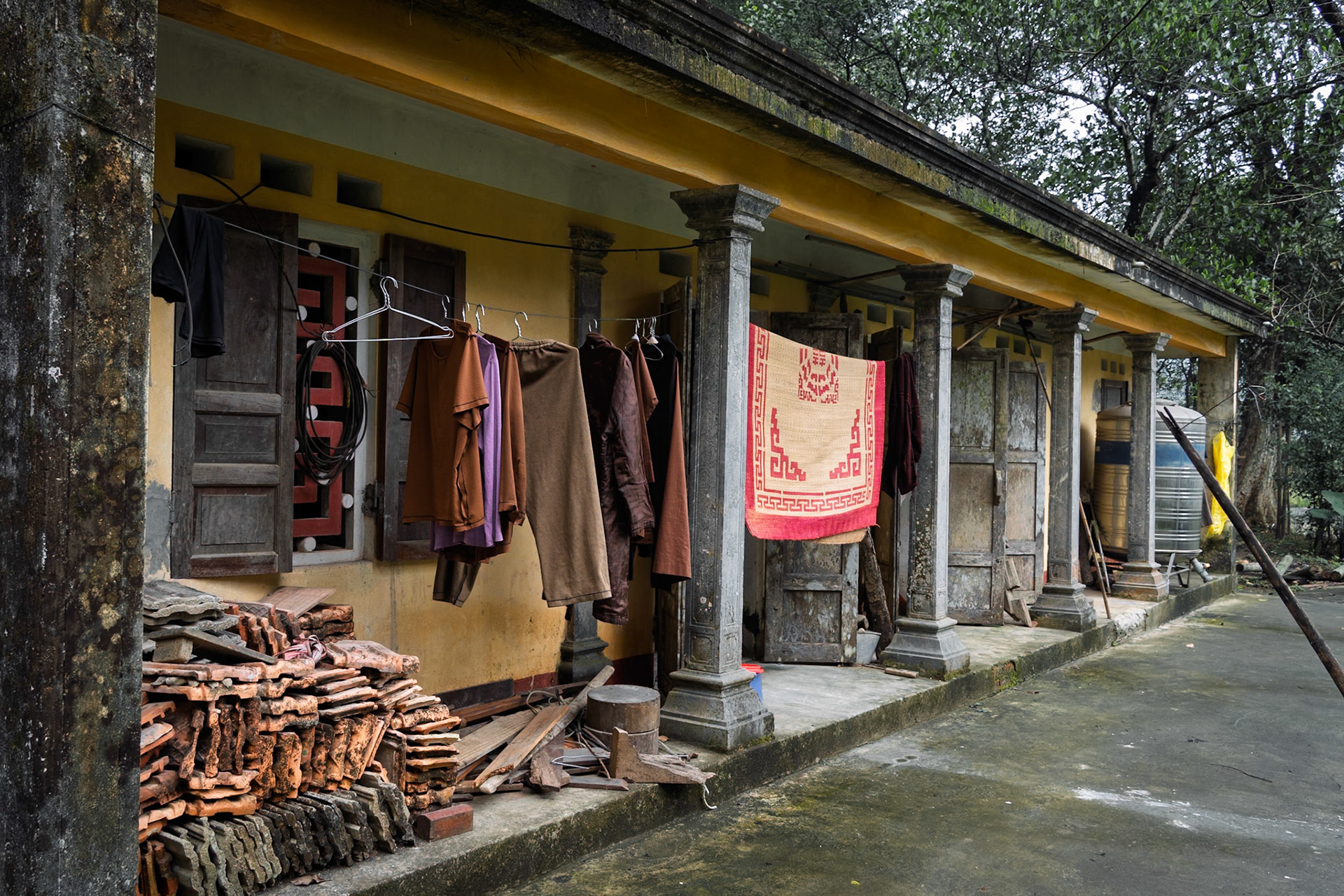 In Chùa Viên Phúc (Tuân Cáo Pagoda)