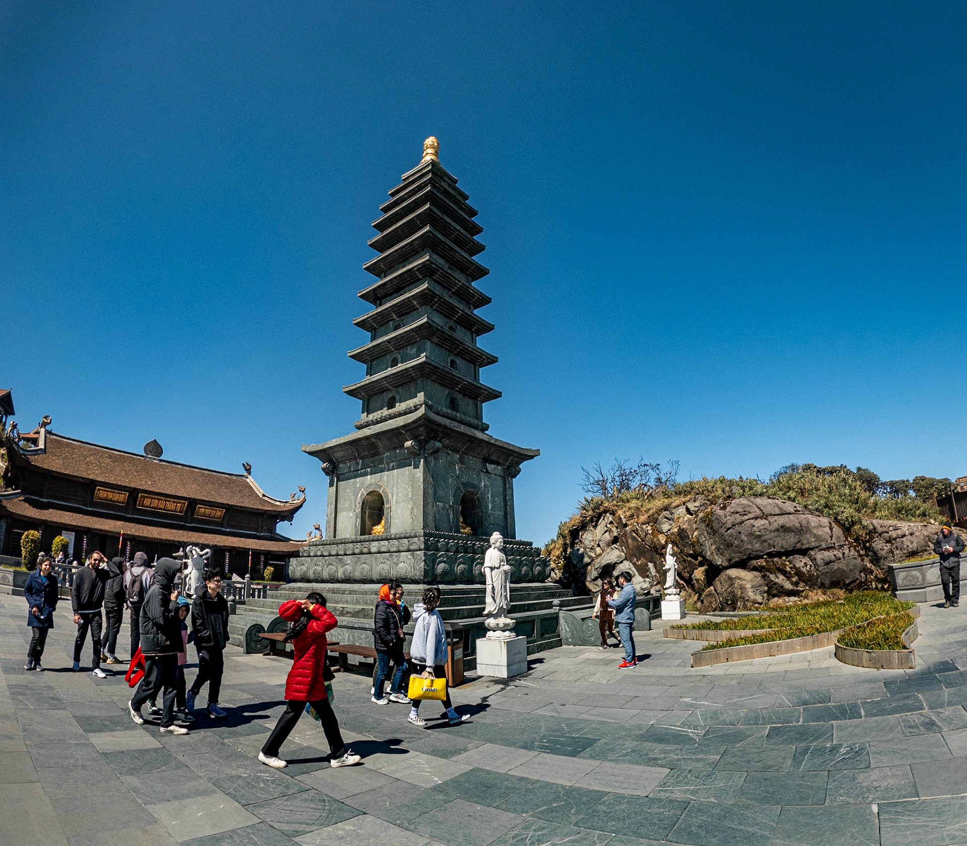 Fansipan mountain complex
