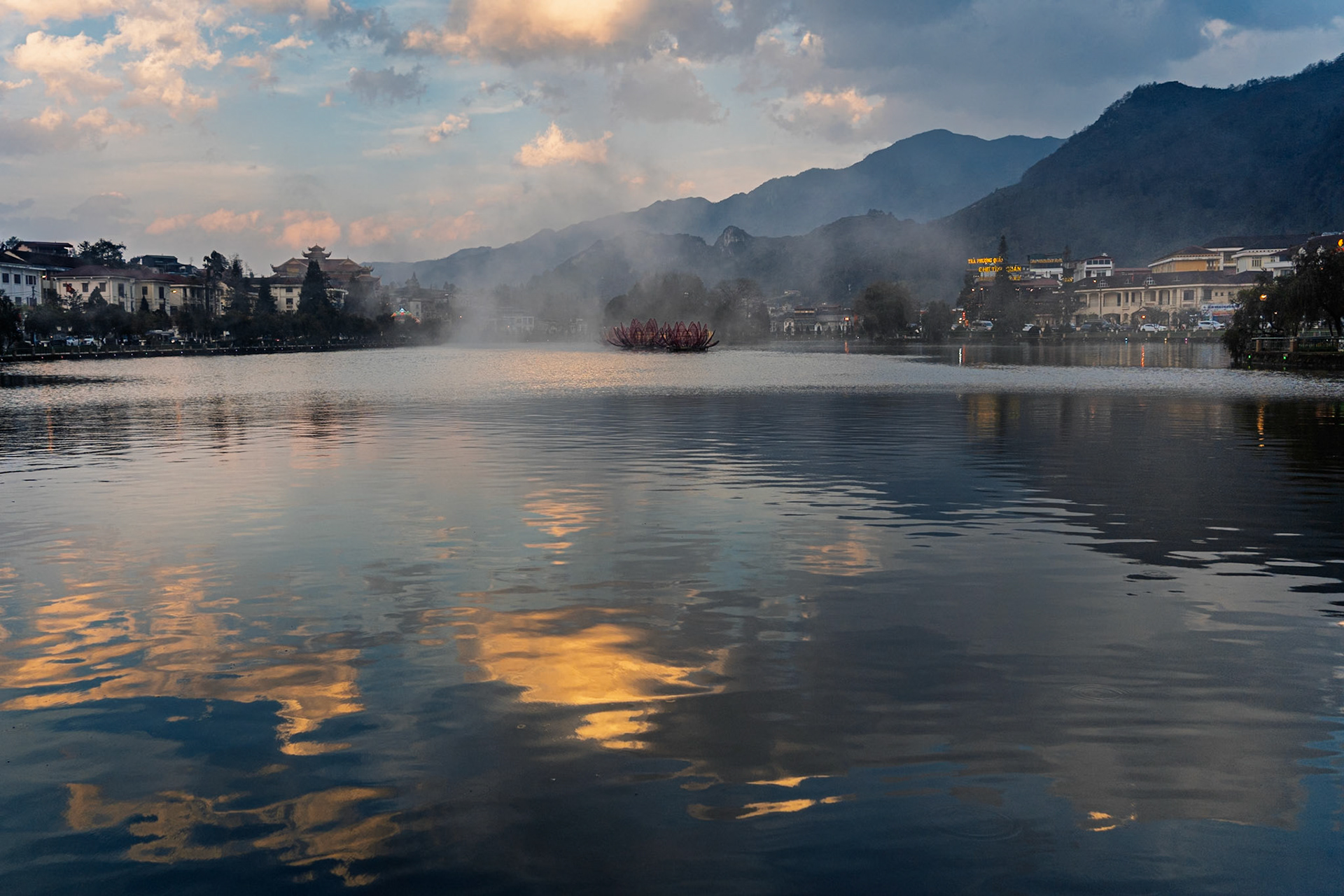 Street views of Sapa