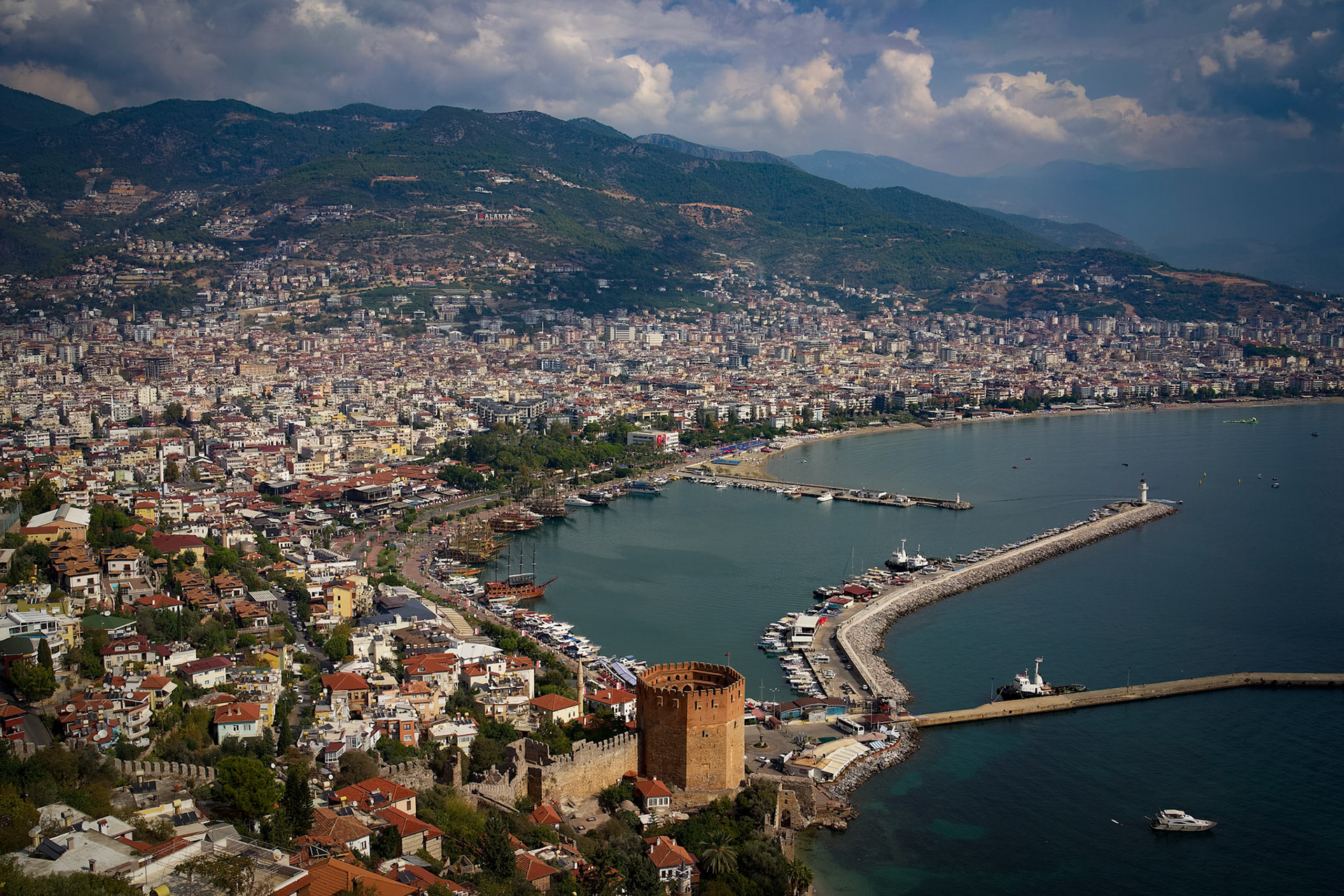 Alanya Castle district