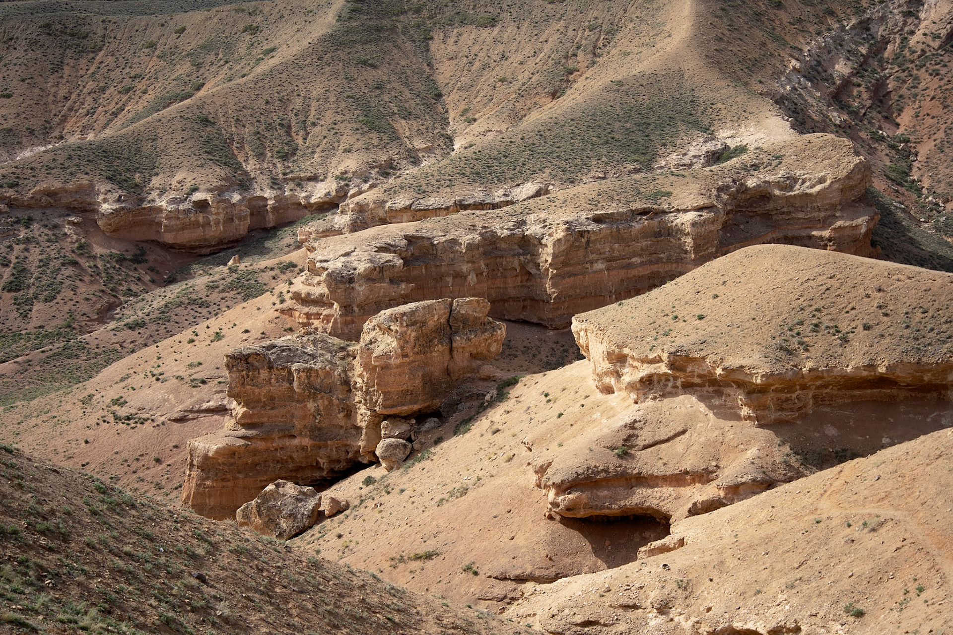 Charyn Canyon
