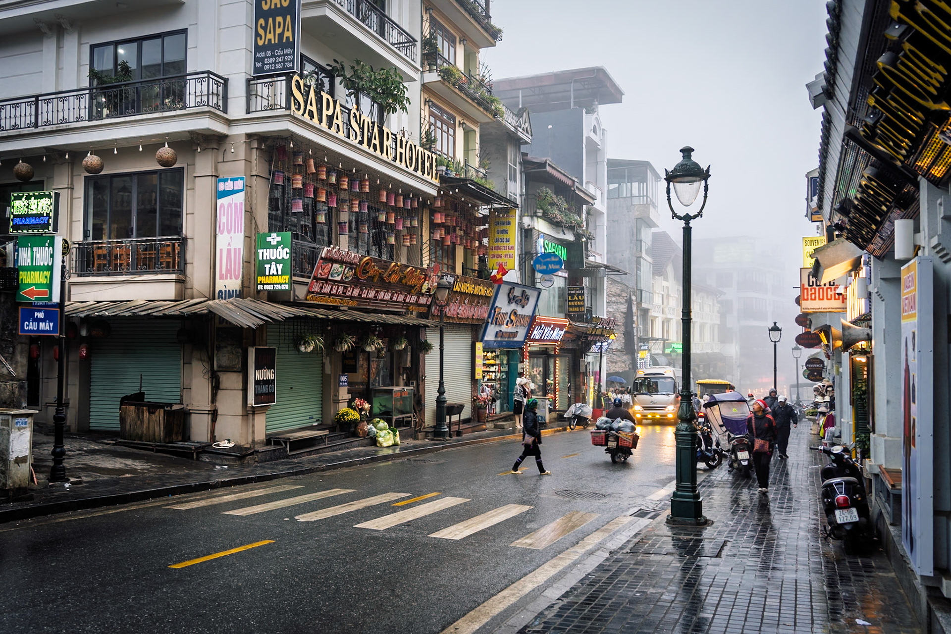 Street views of Sapa