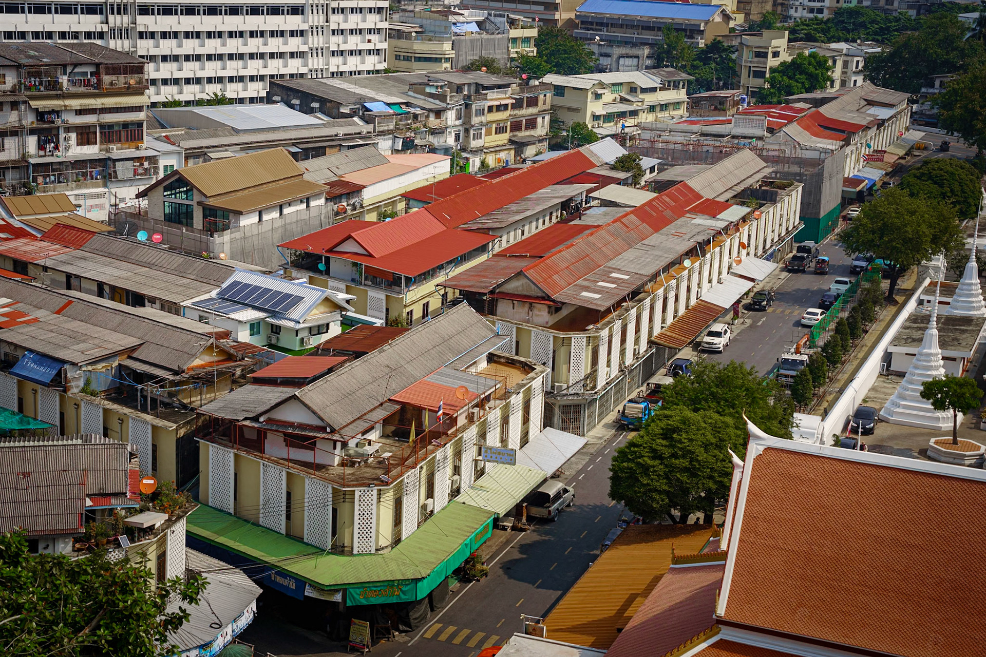 View from Wat Saket Ratchawora Mahawihan