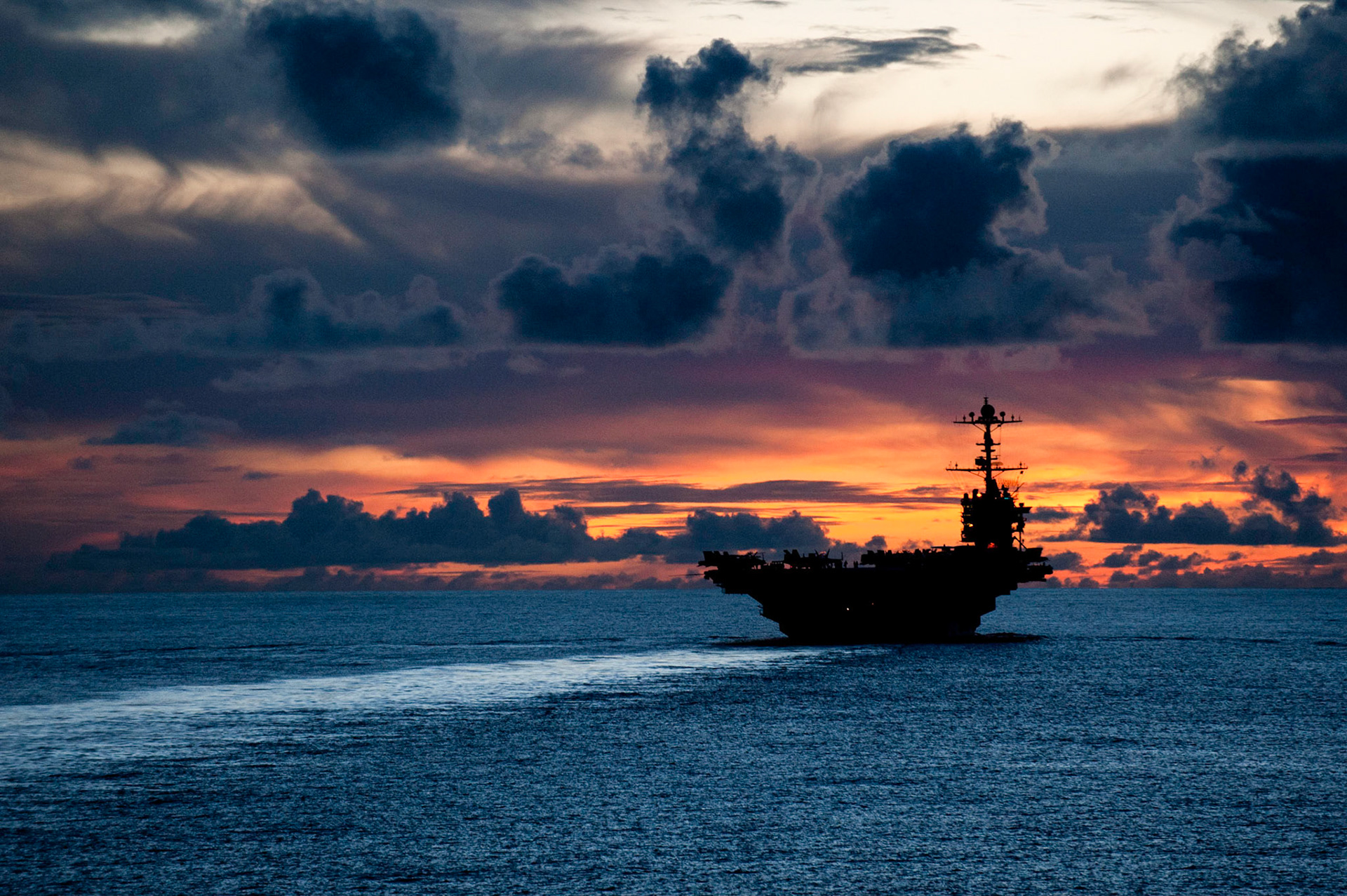 120908-N-TX154-095 PACIFIC OCEAN (Sept. 07, 2012)