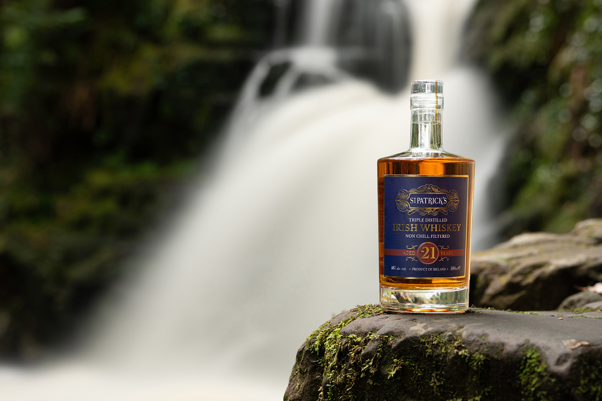 Photoshoot of 21 Year Old Whiskey
