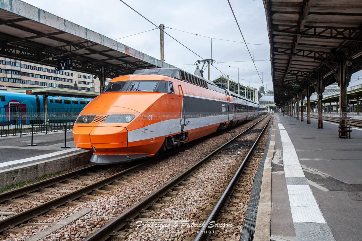 TGV 001