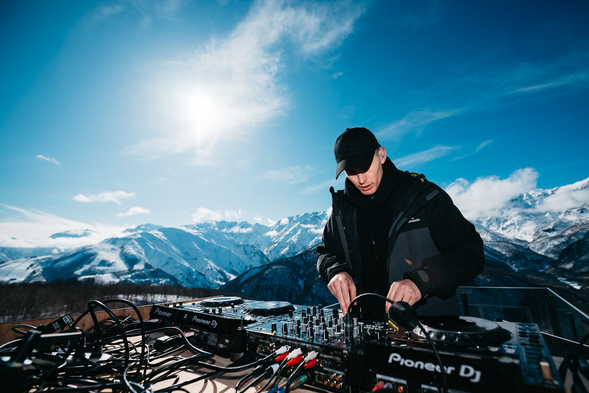 Running Touch, Cercle - Snow Machine 2020, Hakuba, Japan