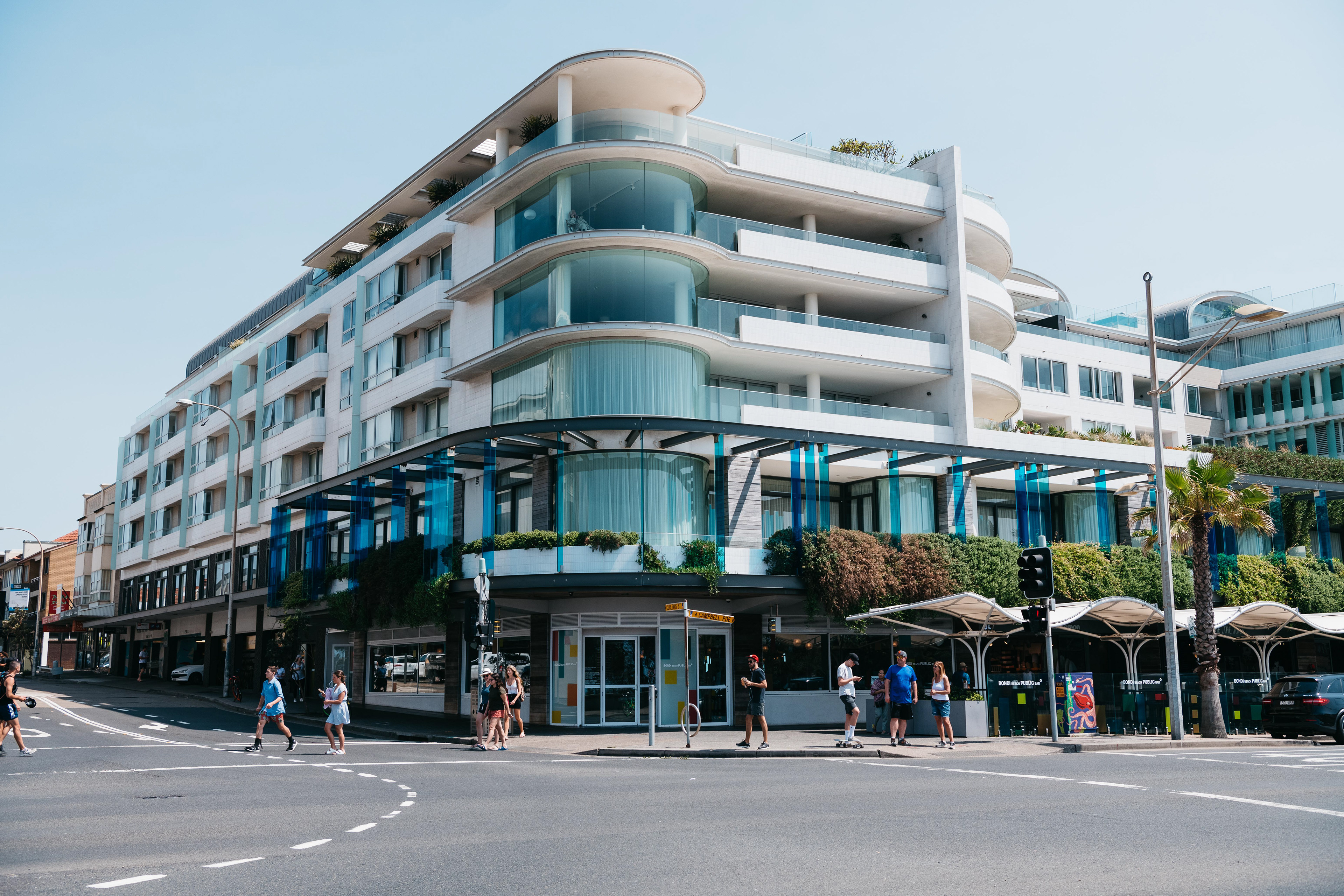 Bondi Beach Public Bar