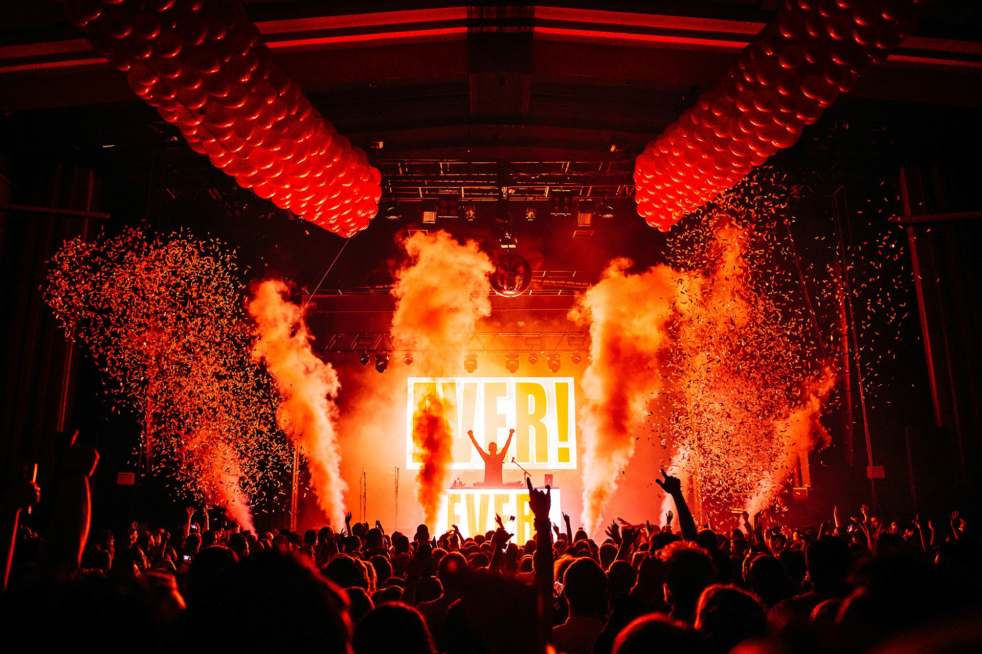 Hot Dub Time Machine