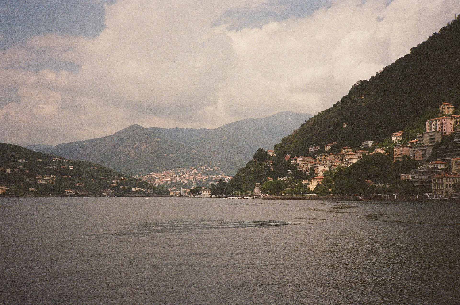 COMO