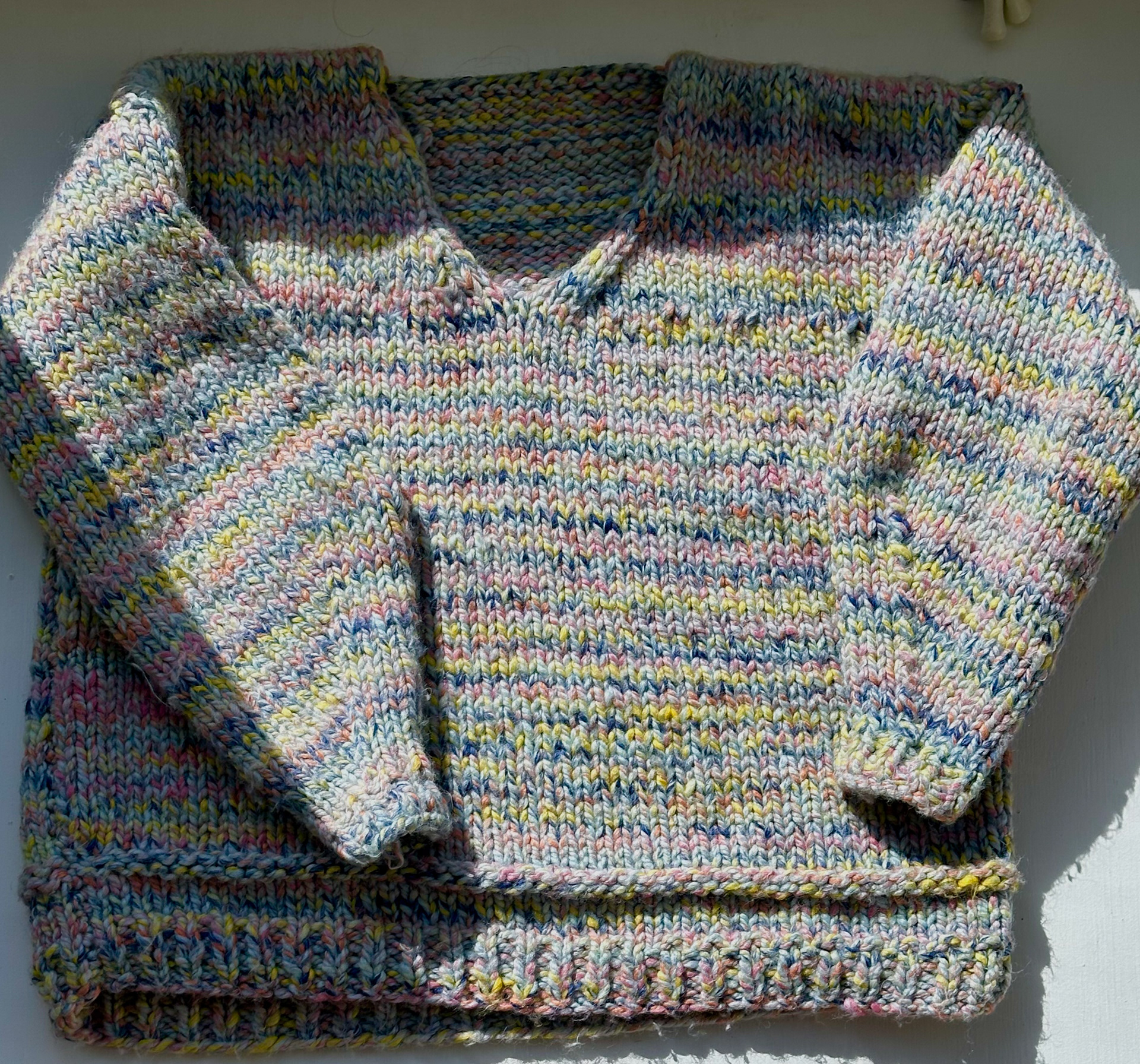 KNIT WOMENS SWEATER