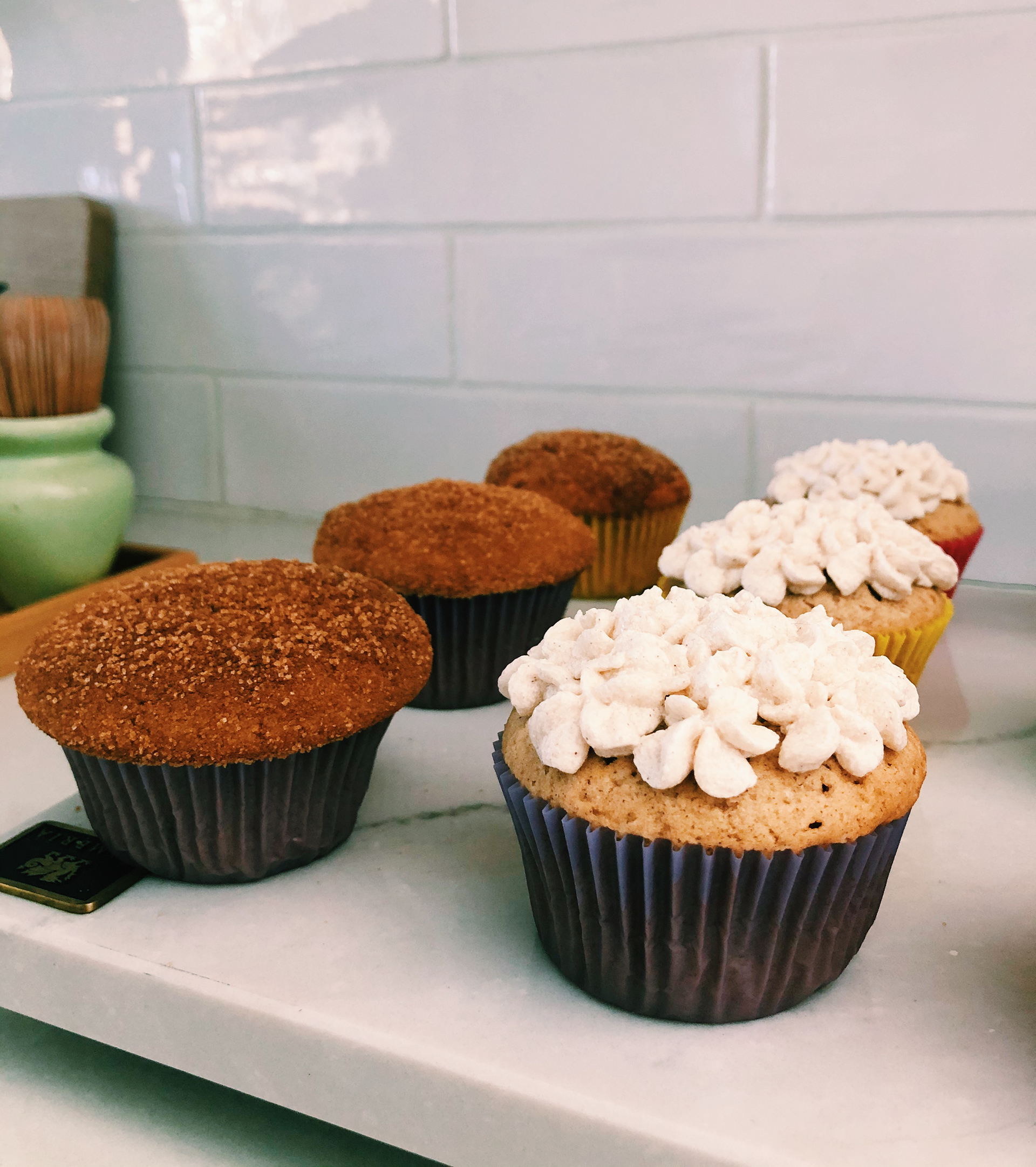 SNICKERDOODLE CAKE W/ CINNAMON SUGAR CRUMB OR VANILLA BUTTERCREAM