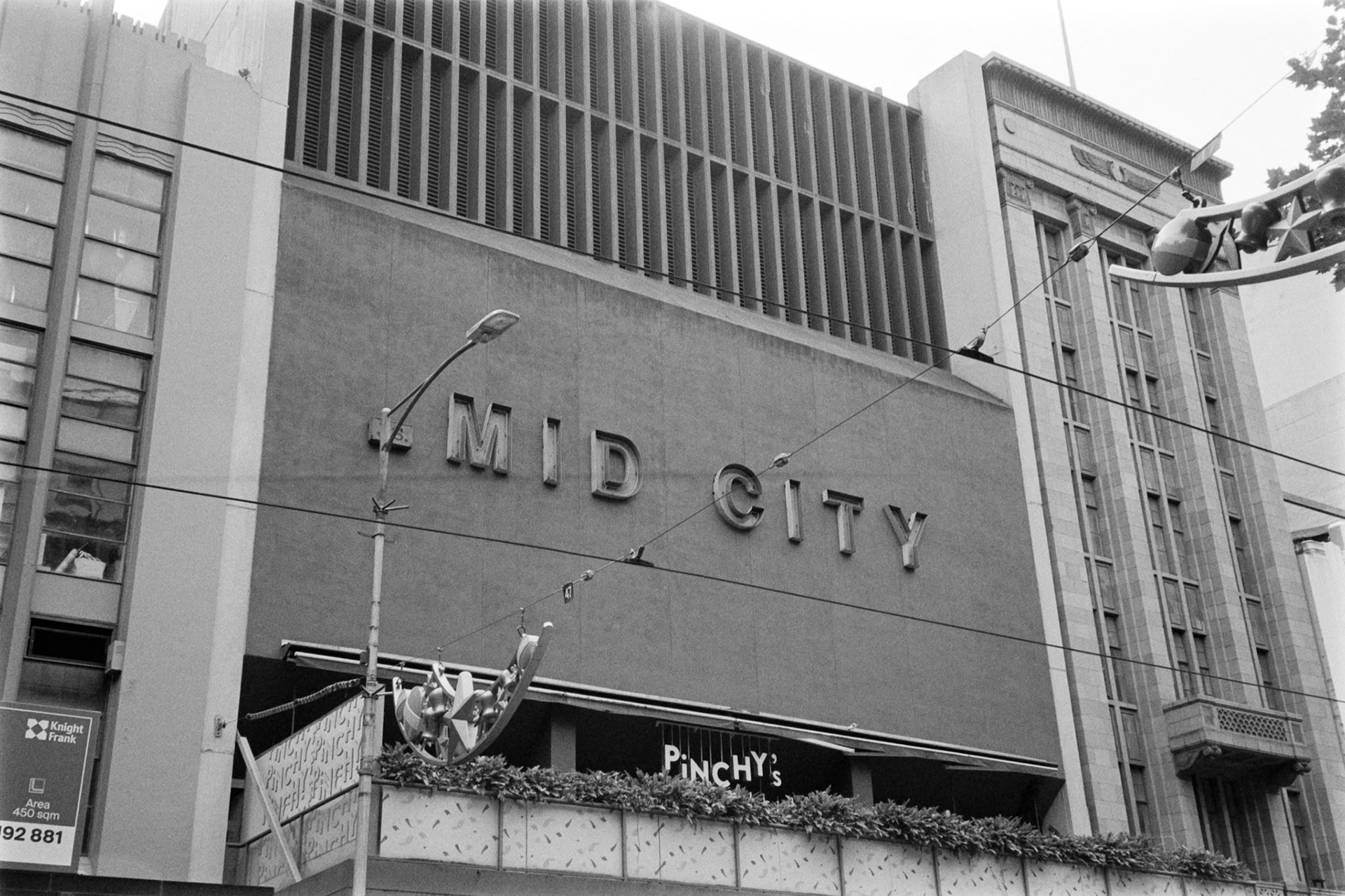 Olympus 35RC | Ilford HP5 400Lab developed in FilmNeverDie