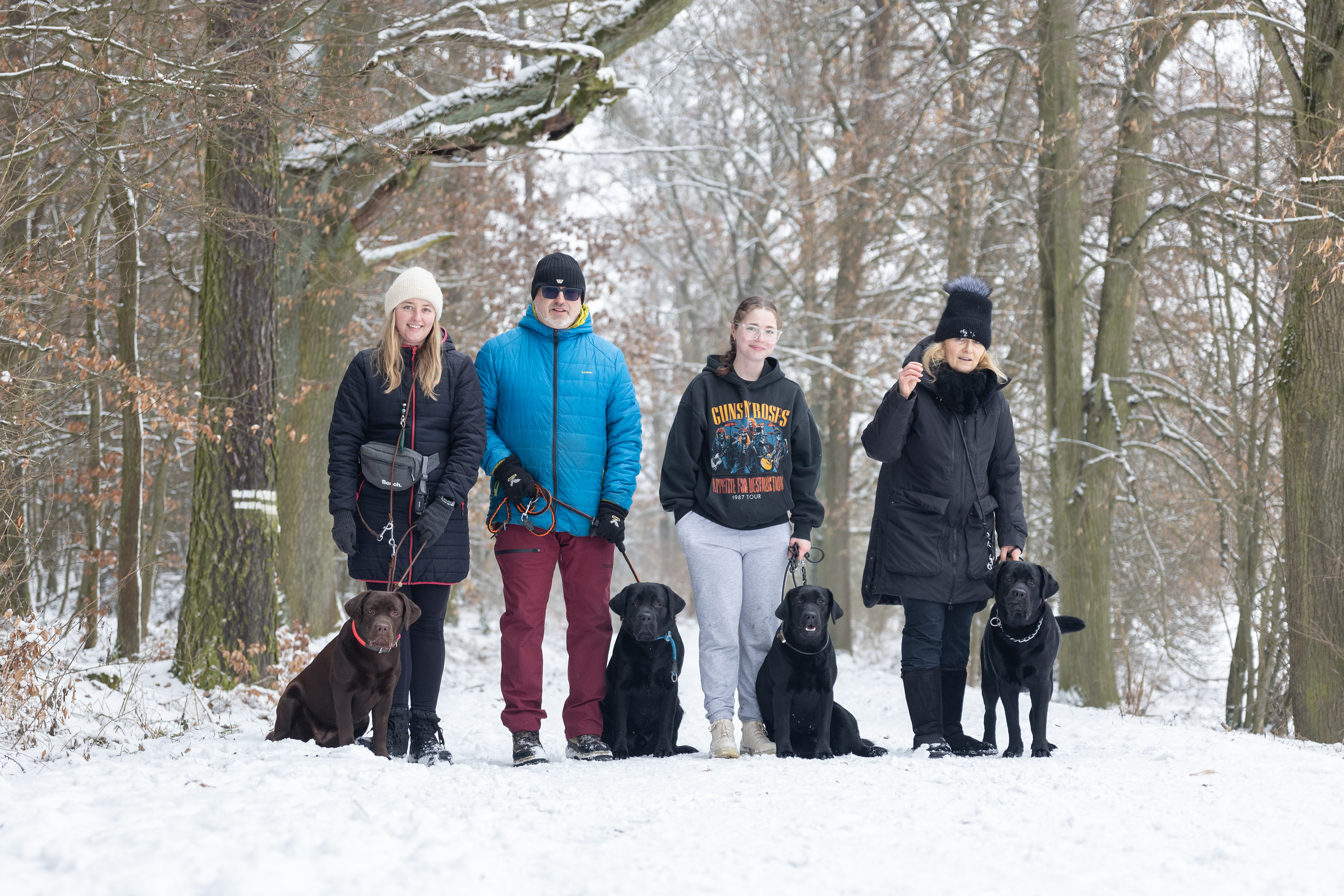 zleva sourozence Brownie, Bruno, Bella a Bobesh