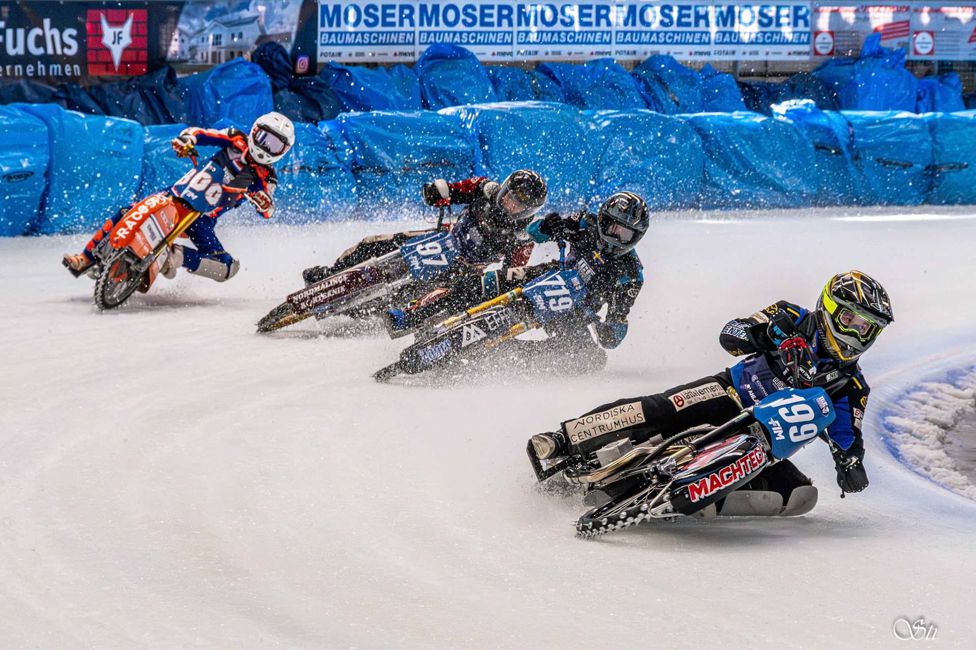 Eisspeedway-Rodeo von Jasper Iwema