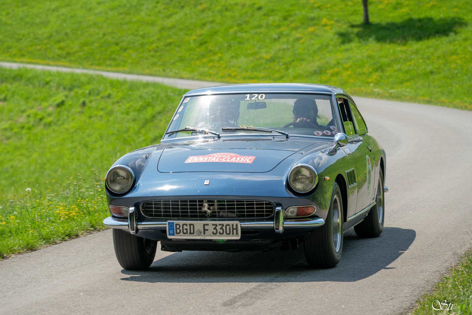 Ferrari 330 GT 2+2 BJ 1966