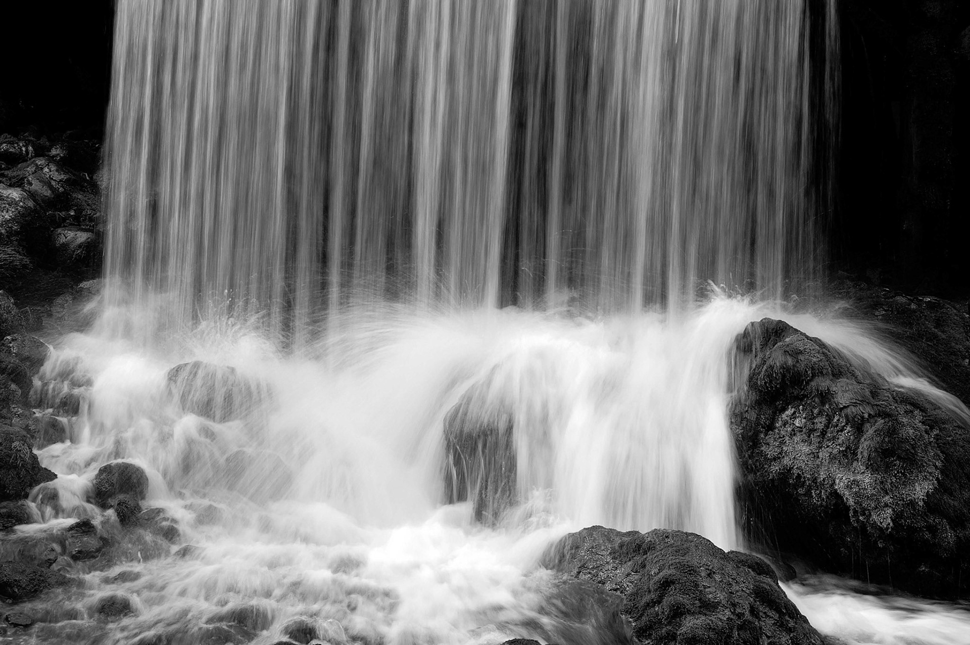 2. Walter Trausinger "fallendes Wasser"