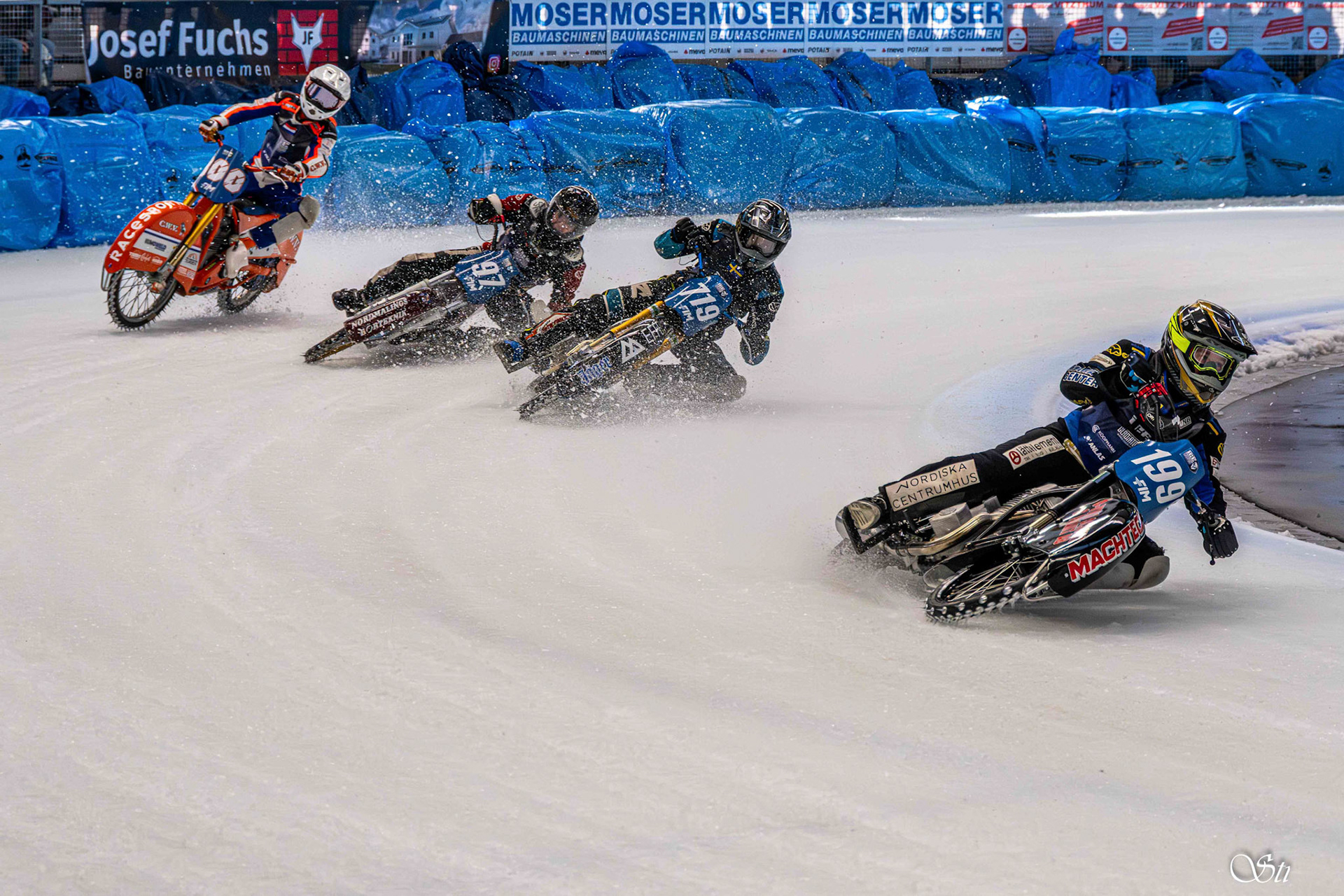 Eisspeedway-Rodeo von Jasper Iwema