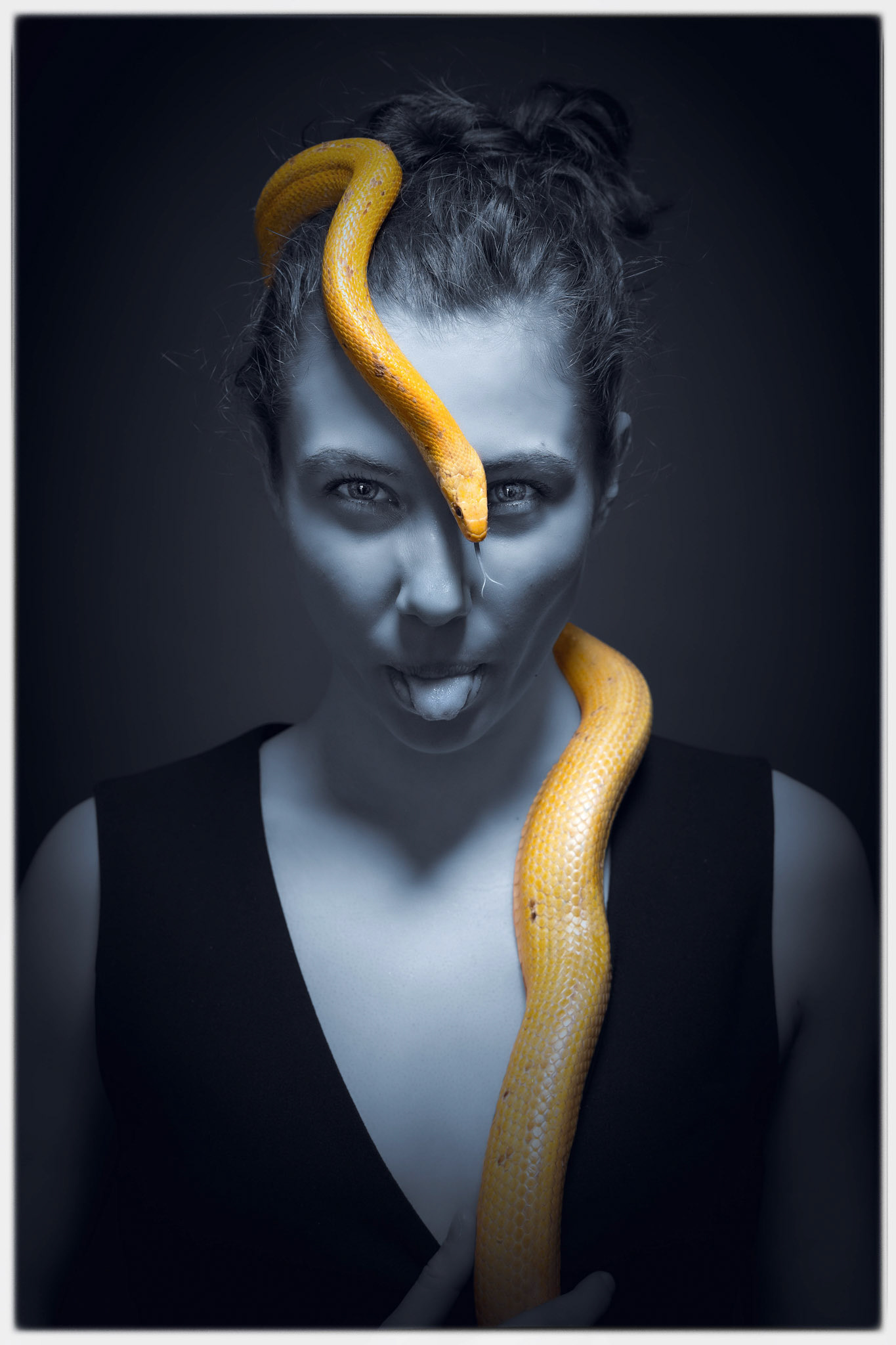 Klaus Pichler "zwischen Versuchung und Kontrolle"