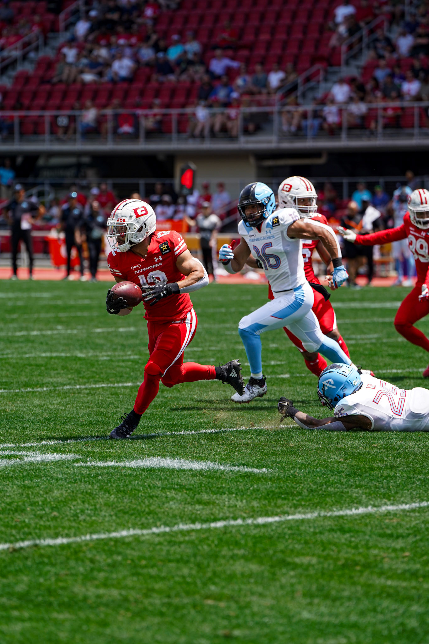 DC Defenders - Football