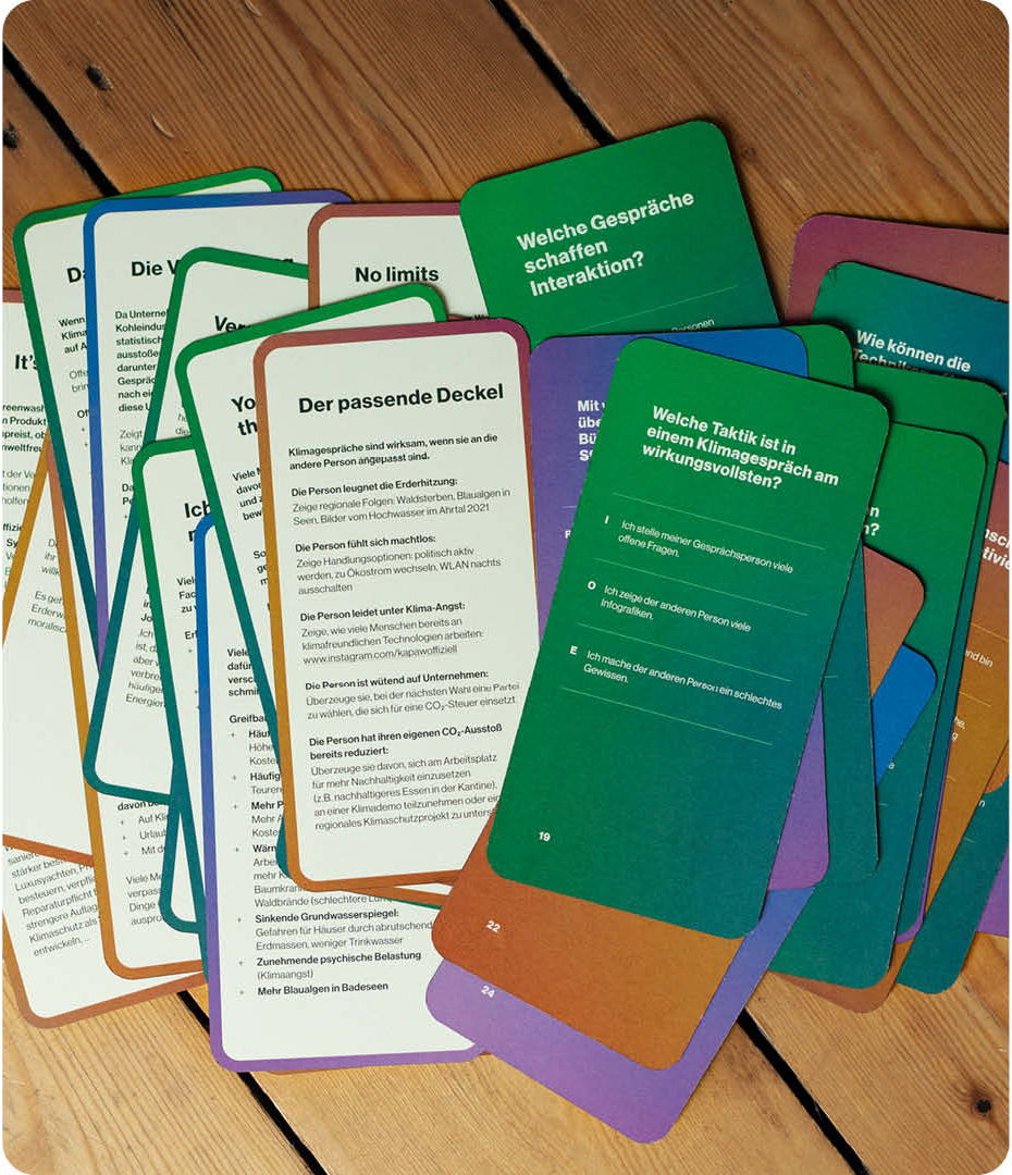 Links: Infoseite / Rechts: Quizseite