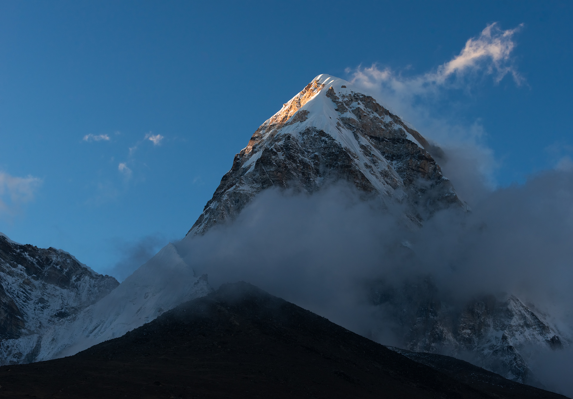 Pumori