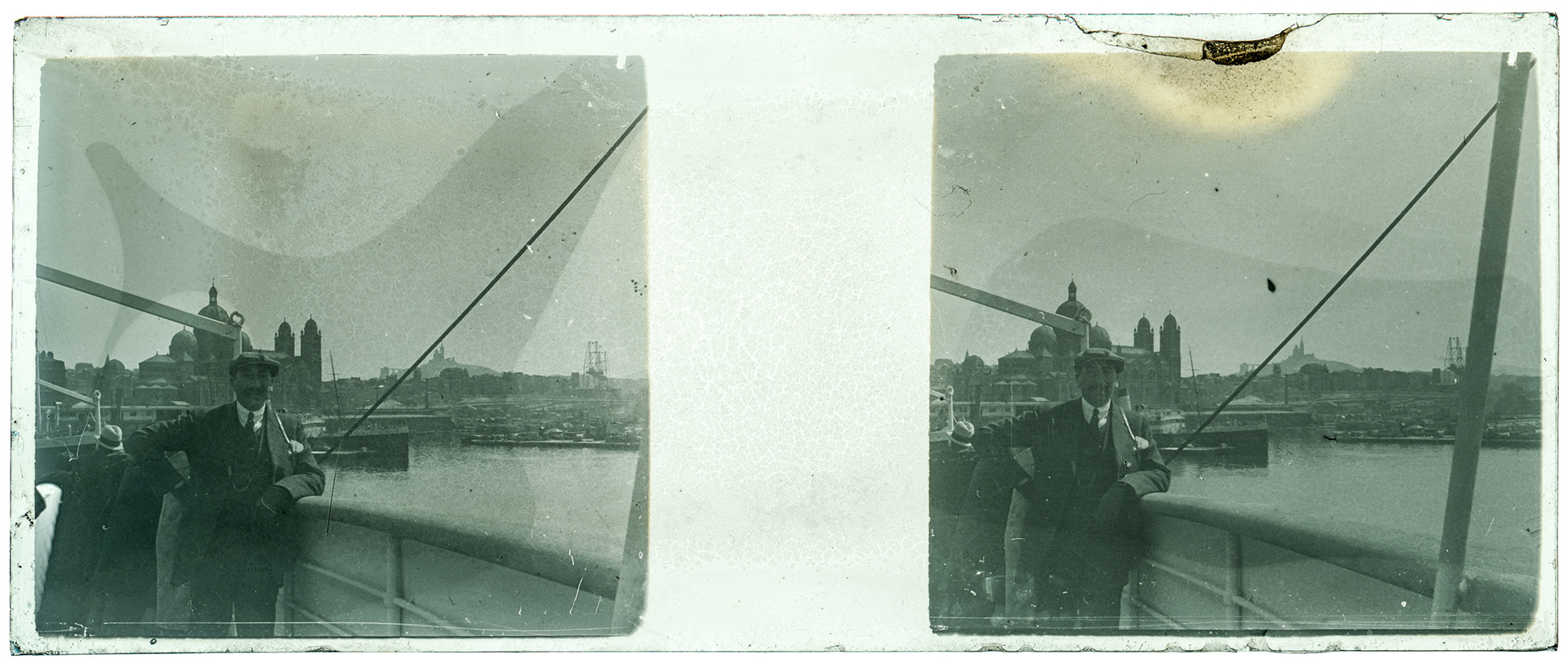 0592_ France-Marseille port