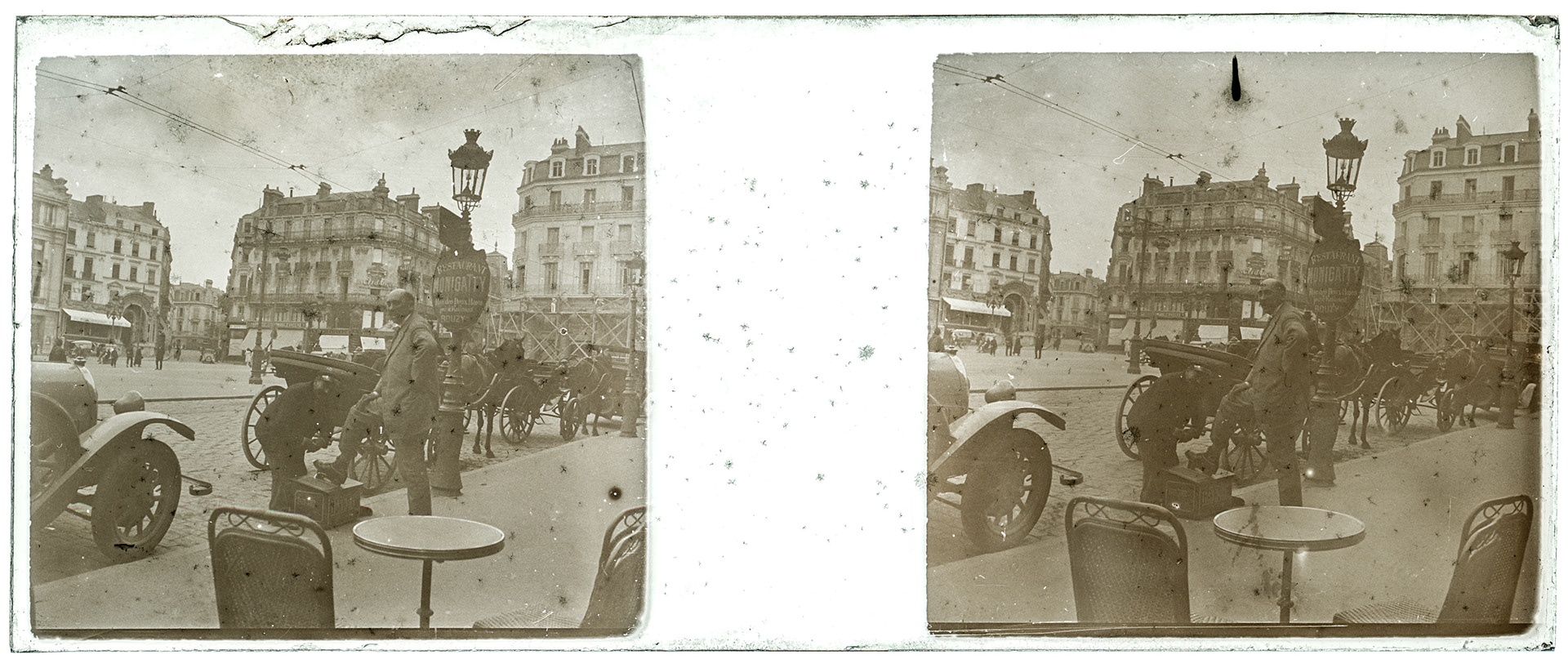 0916_ France-Angers Place du Ralliement