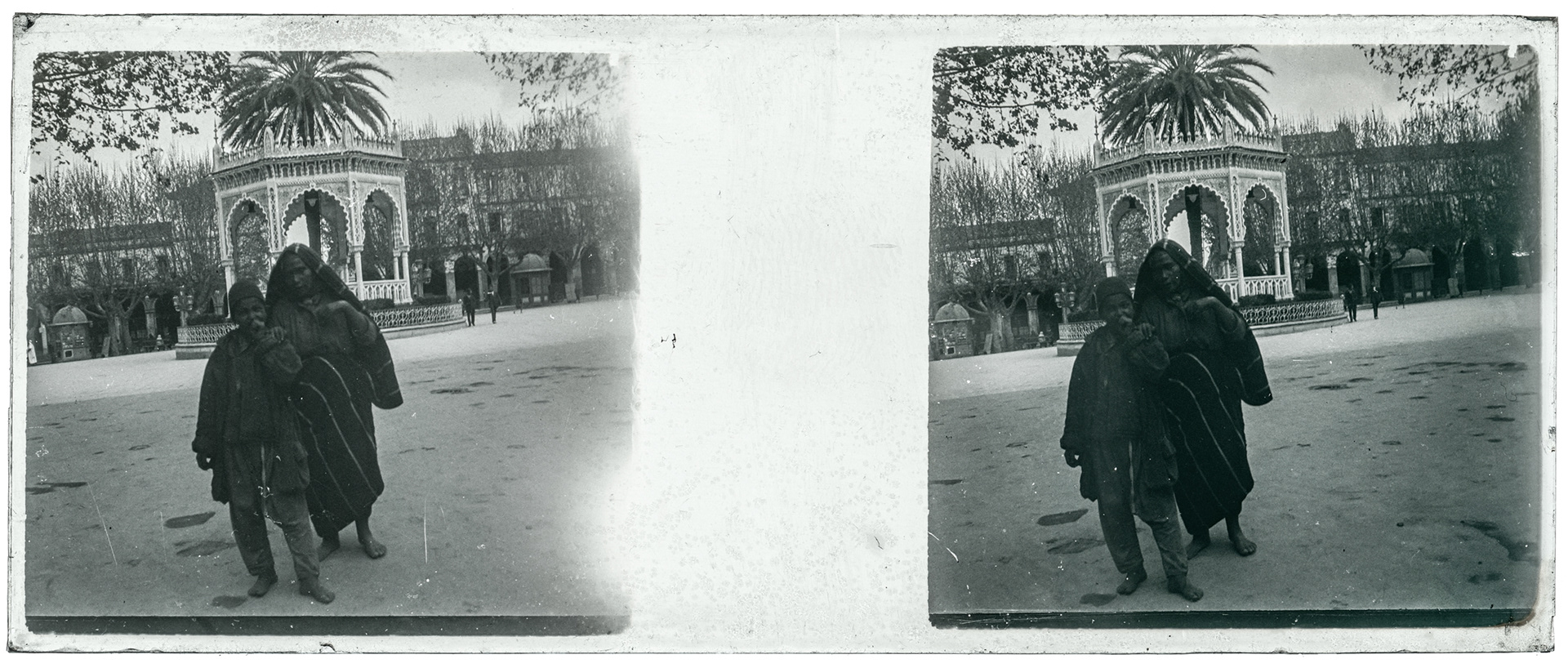 0769_ Algérie-Alger place d'armes - 1929