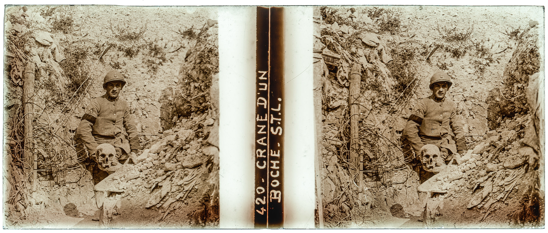 1255_ "420 - Crane d'un boche S.T.L"