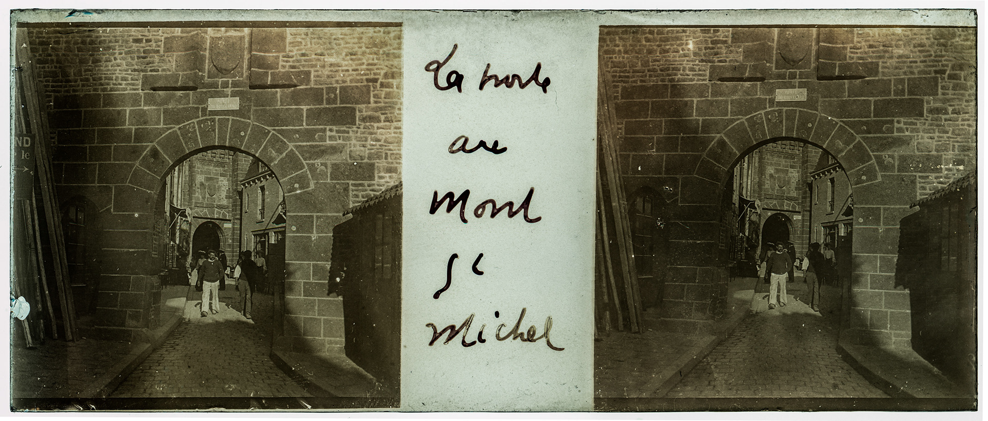 0100_ France-Mont Saint-Michel - 1933 - "la porte au mont saint-michel"