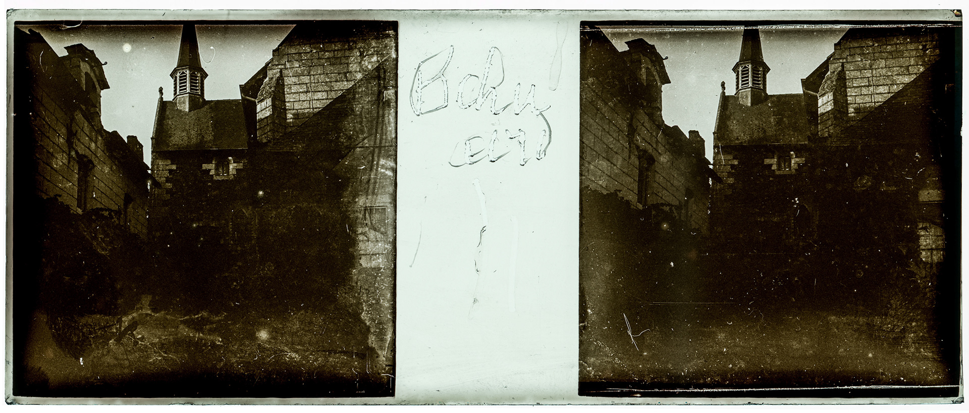 0636_ France-Béhuard Notre-Dame de Béhuard - "Béhuard"