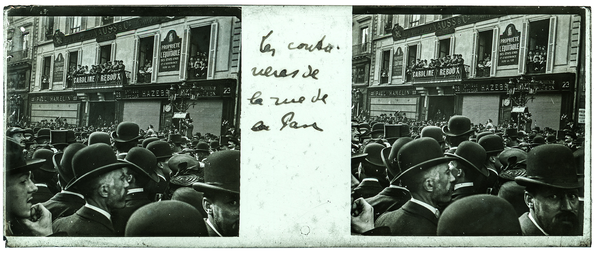 0466_ France-Paris rue de la Paix - 13 octobre 1902 - "Les couturières de la rue de la Paix" - Les généraux Boers à Paris - Botha, Delarey et Dewet au balcon de l'hôtel de Hollande