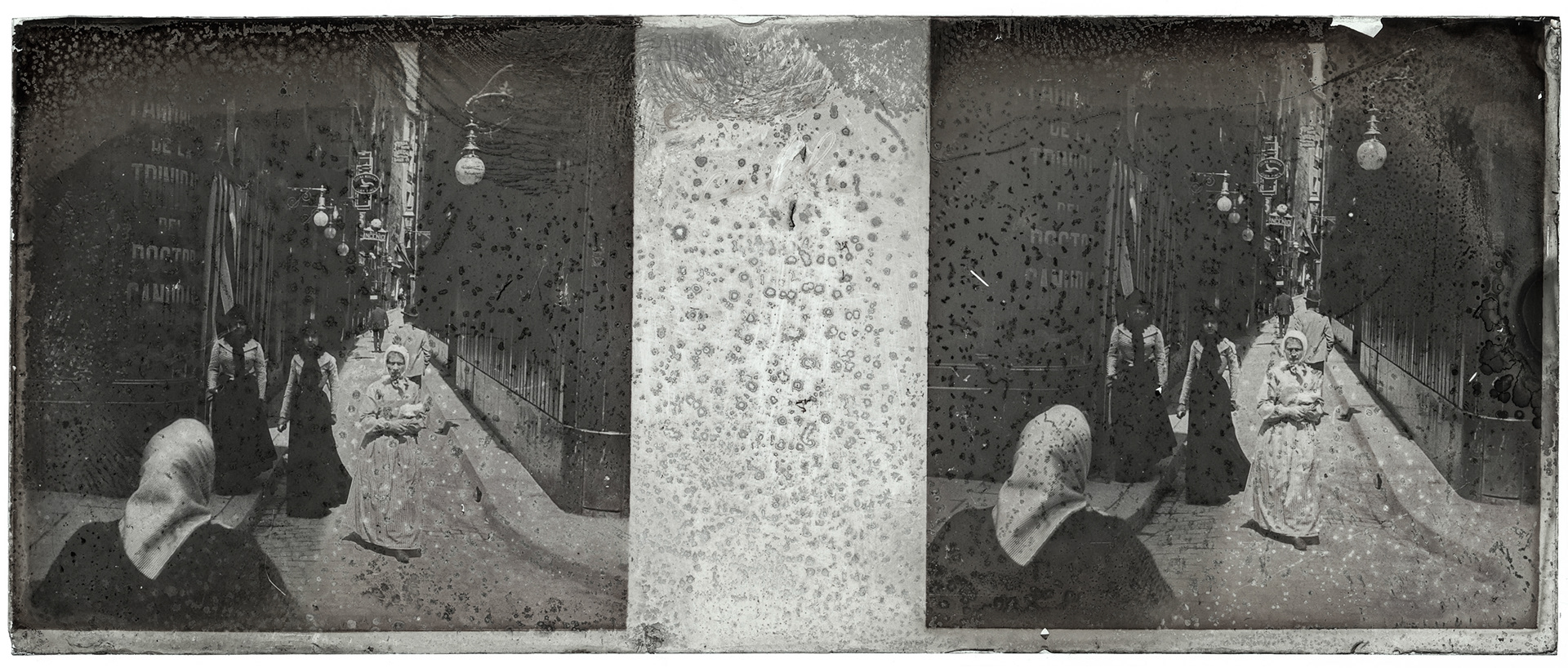 2176_ Espagne-Barcelone - "Petite calle"