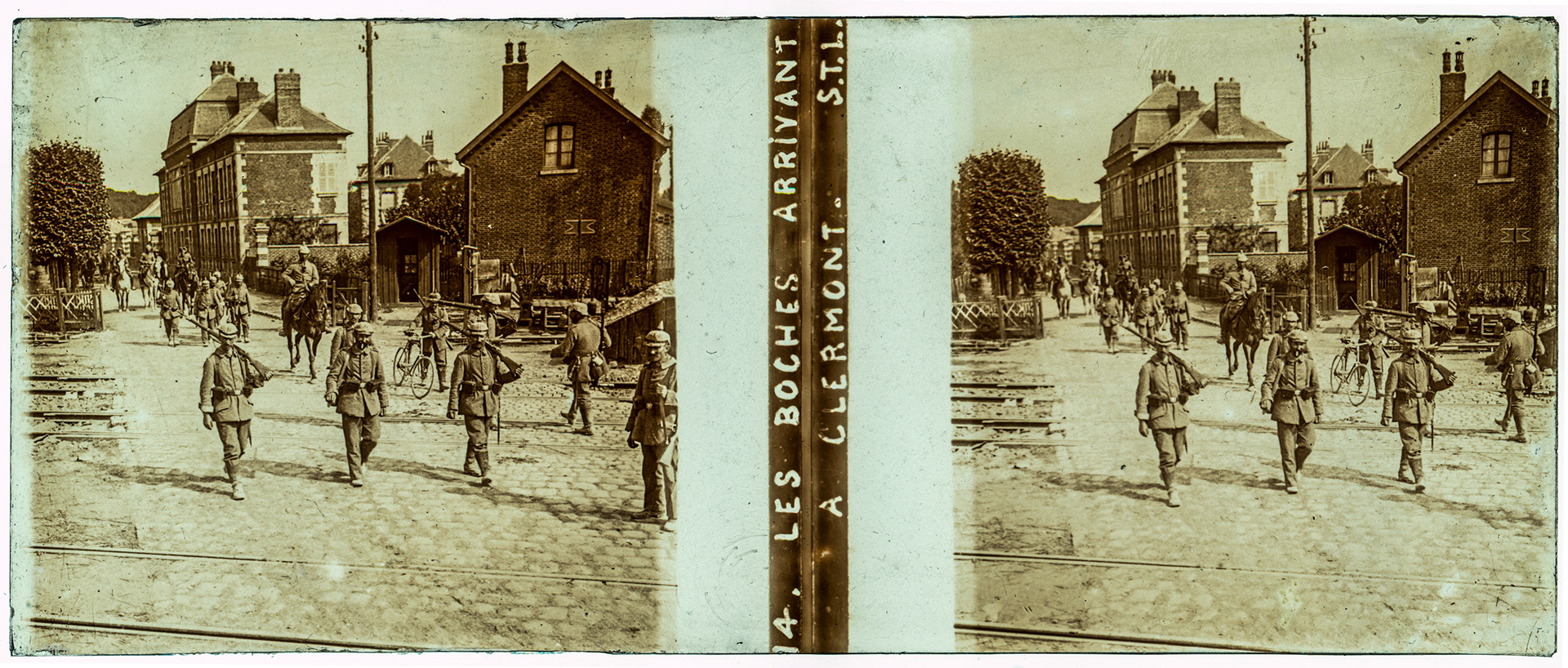 0121_ France-Clermont-Ferrand - "14 Les boches arrivant à Clermont STL"