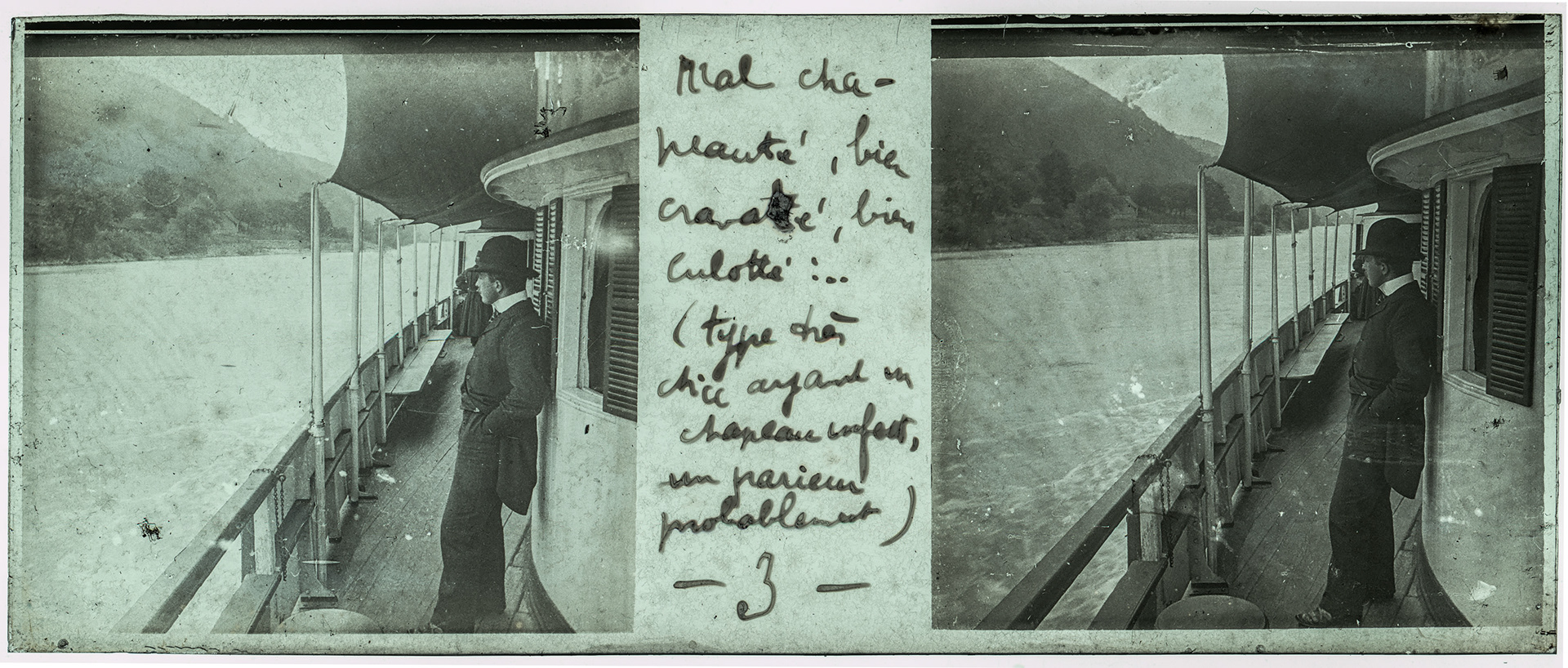 0211_ Autriche-Melk Danube - "Mal chapeauté, bien cravaté, bien culotté... (type très chic ayant un chapeau infect, un parieur probablement)"