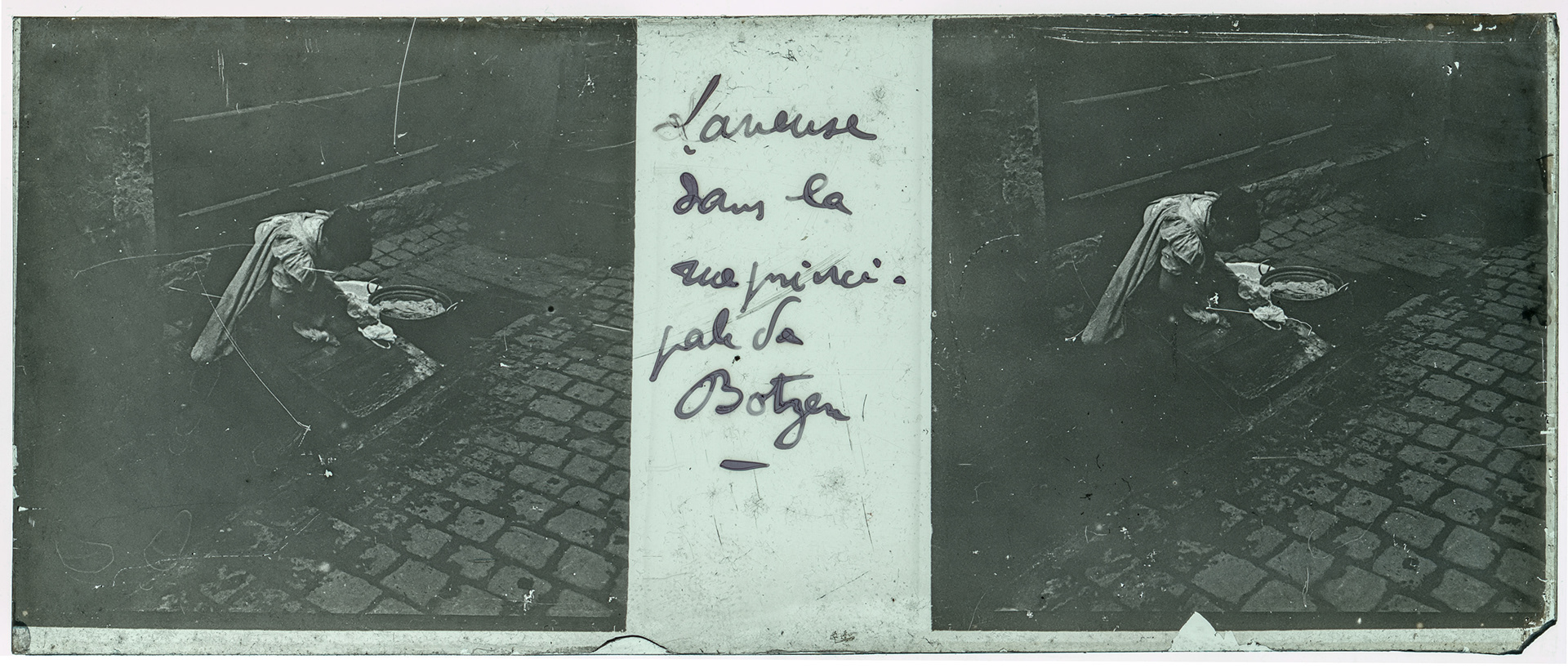 0895_ Italie-Bolzano - 1902 - Laveuse dans la rue principale de Botzen