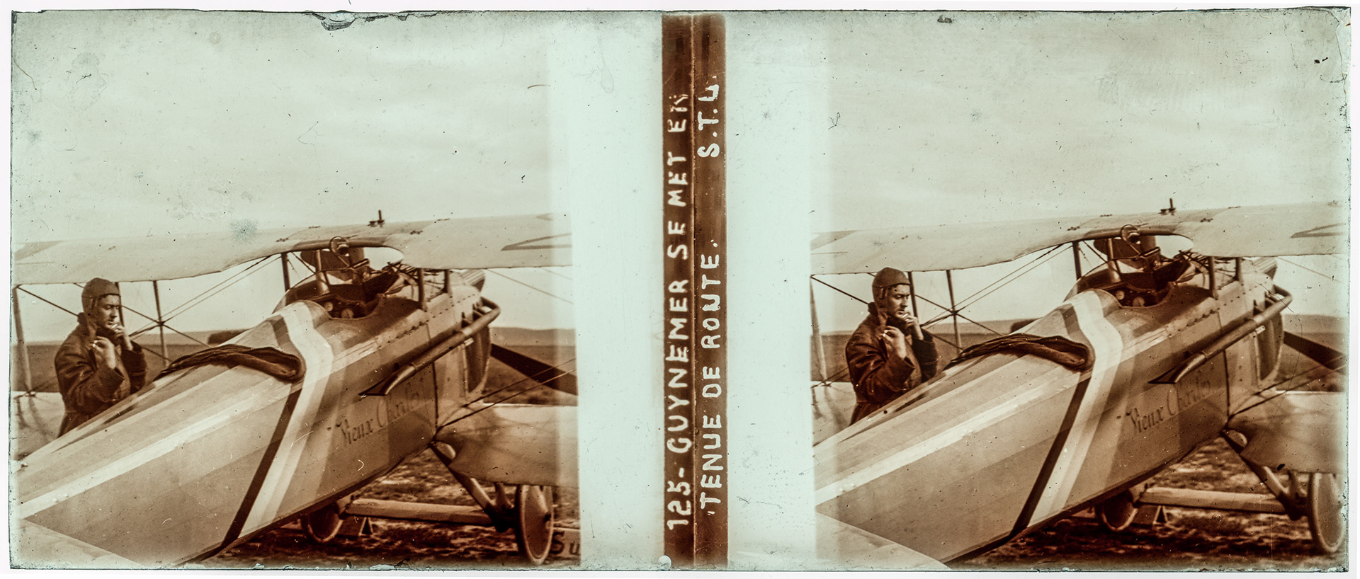 1247_ 1916 - "125 - Guynemer se met en tenue de route S.T.L"