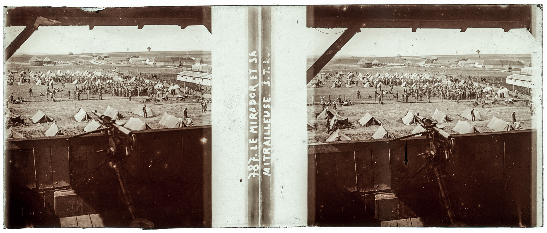 1845_ "787 - Le mirador et sa mitrailleuse S.T.L."