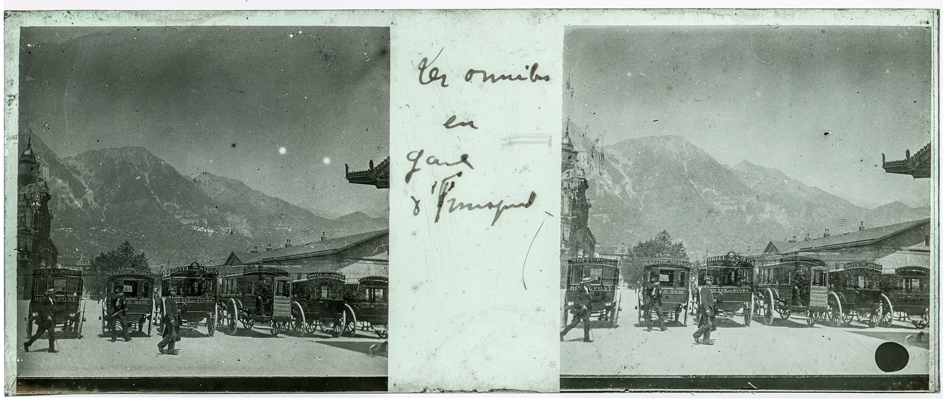 1142_ Autriche-Innsbruck gare - 1902 - "Les omnibus en gare d'Innsprück"