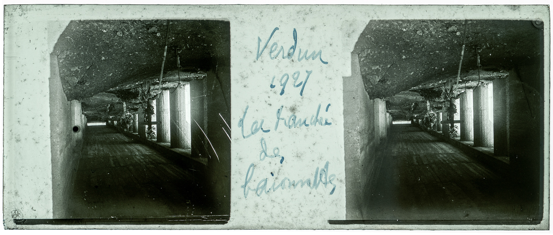 0920_ France-Verdun Tranchée des Baillonnettes - 1927 - "Verdun 1927 La tranchée des baïonnettes"