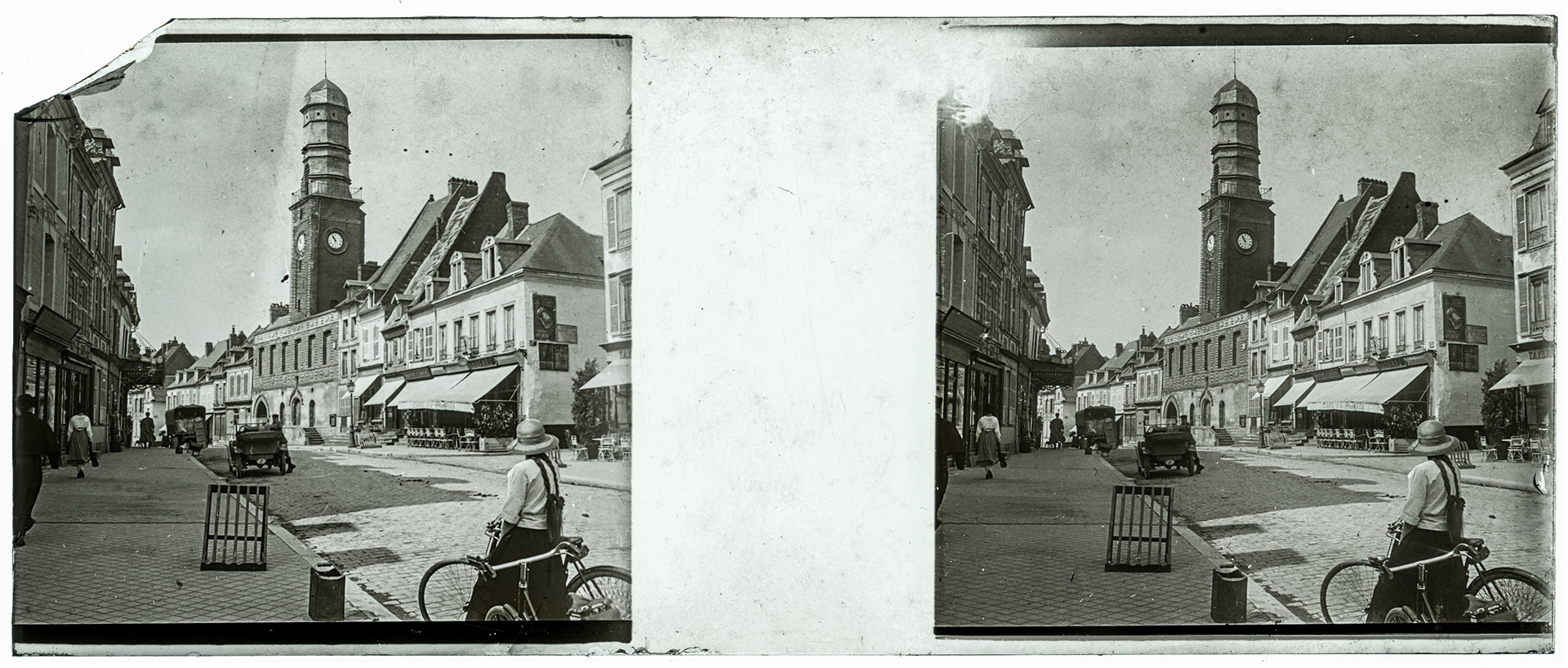 1191_ France-Doullens 25 rue du Bourg