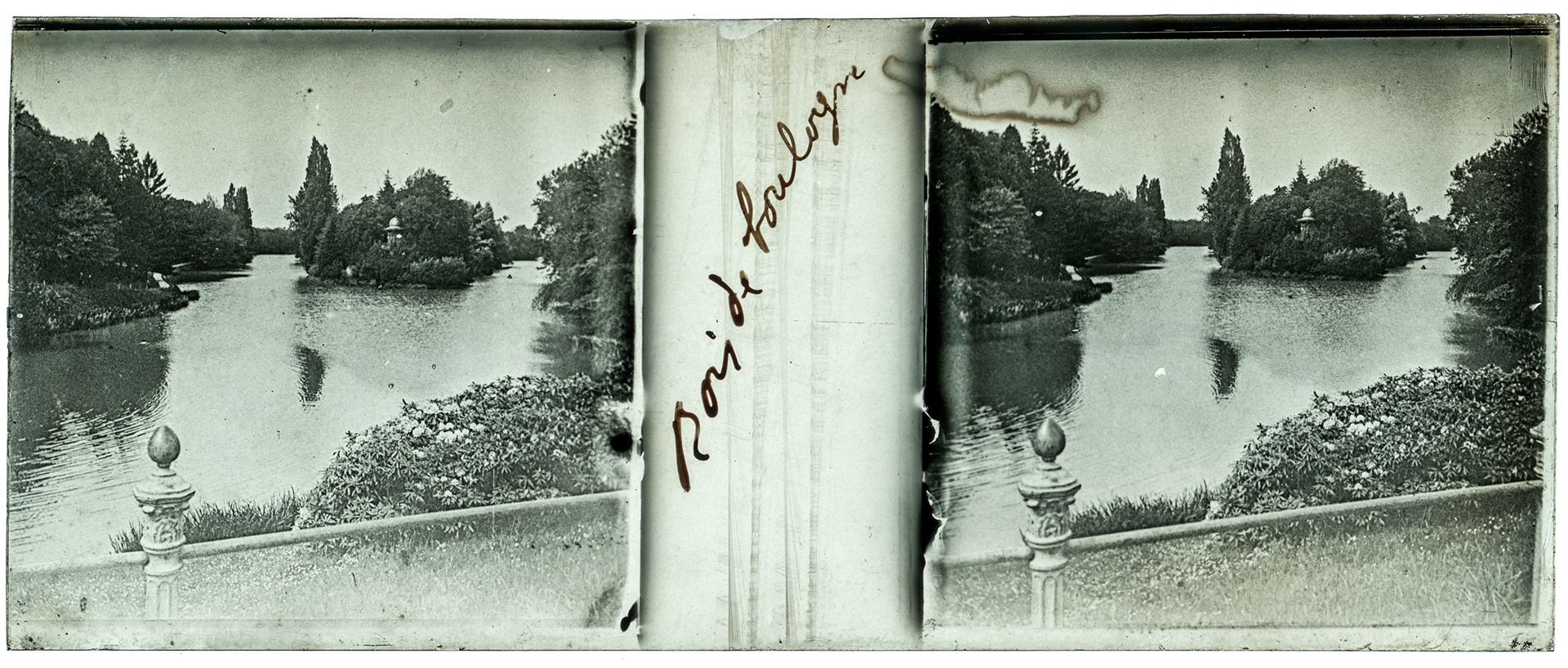 0458_ France-Paris route des lacs à Passy - "Bois de boulogne"